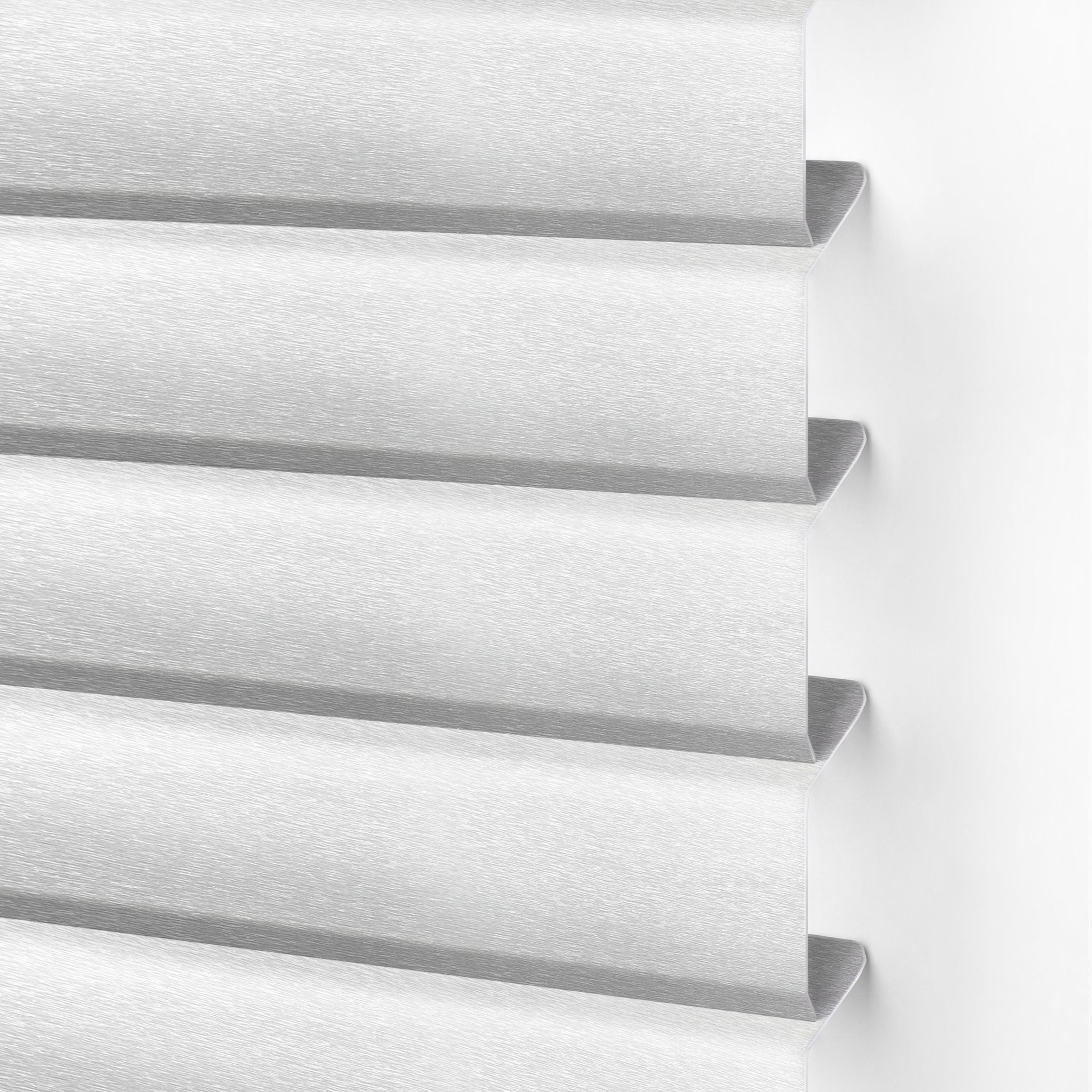 Victoria M. Jalousie LightLess Prime Aluminium-Jalousie 50x130 cm Silber matt, mit Bohren, ohne Bohren, geklemmt oder verschaubt, L Profil 25 mm Lamellen, feuchtigkeitsbeständig, verdunkelnd