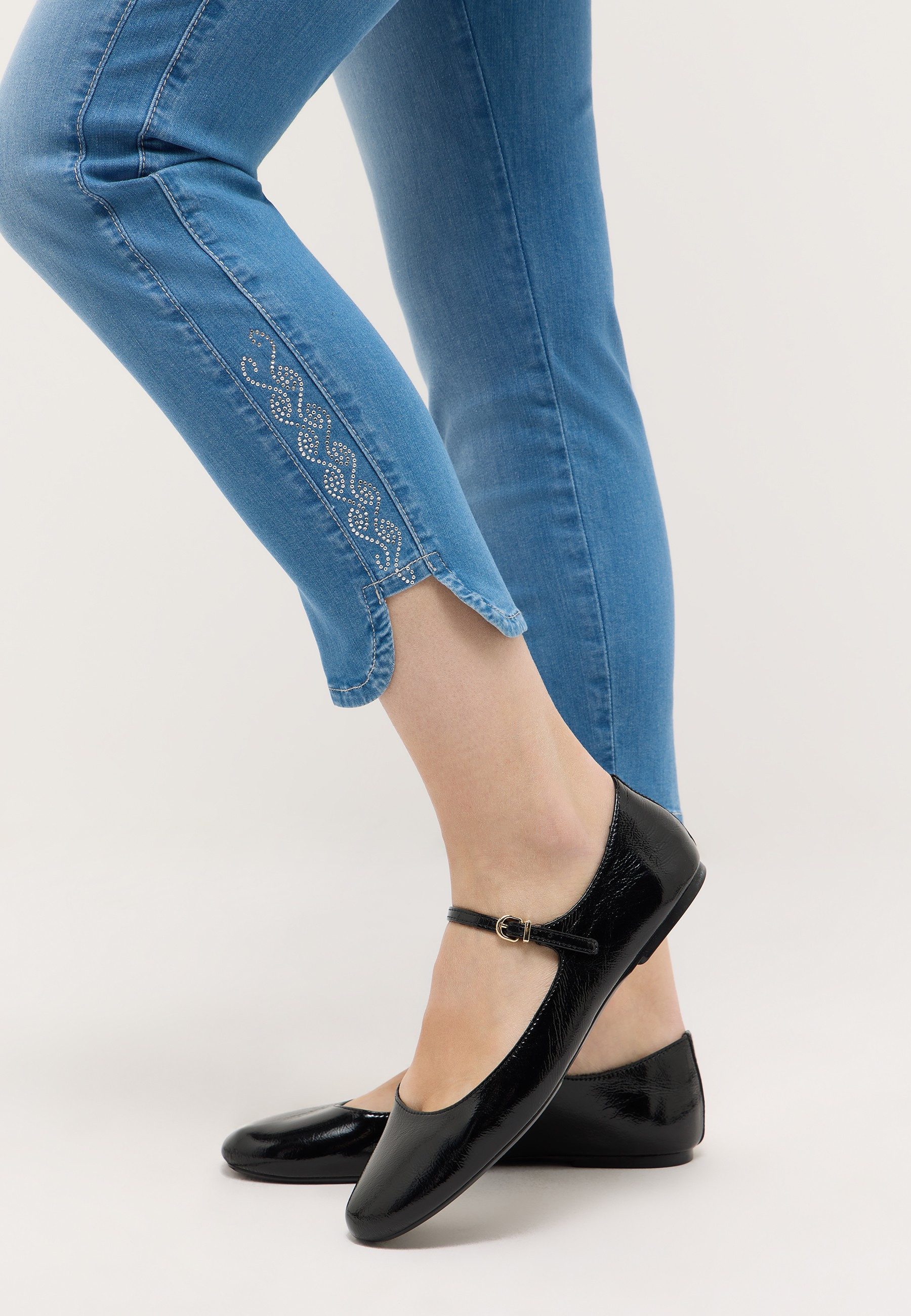 ANGELS Slim-fit-Jeans Ornella Sparkle mit Stretch