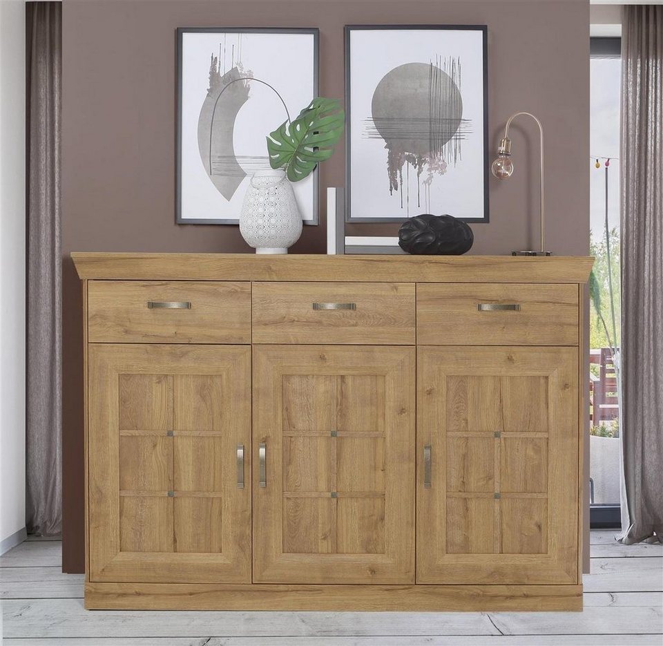 möbelando Sideboard Kalamaria, Sideboard im modernen Landhausstil aus  Spanplatte in Waterford Eiche Nachbildung mit 3 Holztüren, 3 Schubkästen  und 3 Einlegeböden. Breite 174,3 cm, Höhe 119,4 cm, Tiefe 47 cm