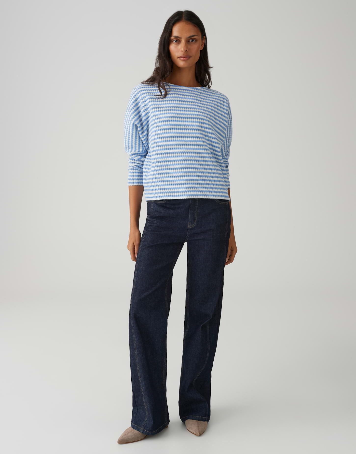 OPUS Sweatshirt GRESH in Strickoptik Lockere Passform, schmal zulaufender Schnitt, überschnittene Schulter