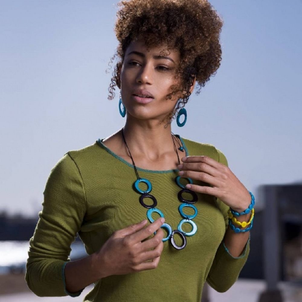 La Tagua Manufactura Statementkette - Halskette Holzkette - handgefertigt