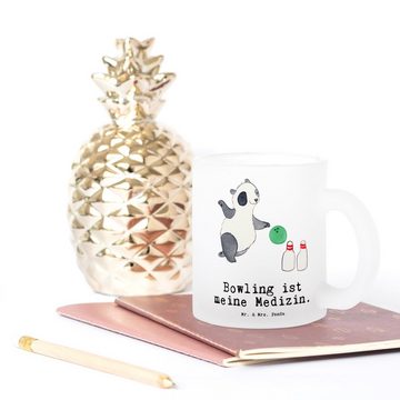 Mr. & Mrs. Panda Teeglas Panda Bowling - Transparent - Geschenk, Teetasse aus Glas, Sport, Hob, Premium Glas, Außerordentliches Design