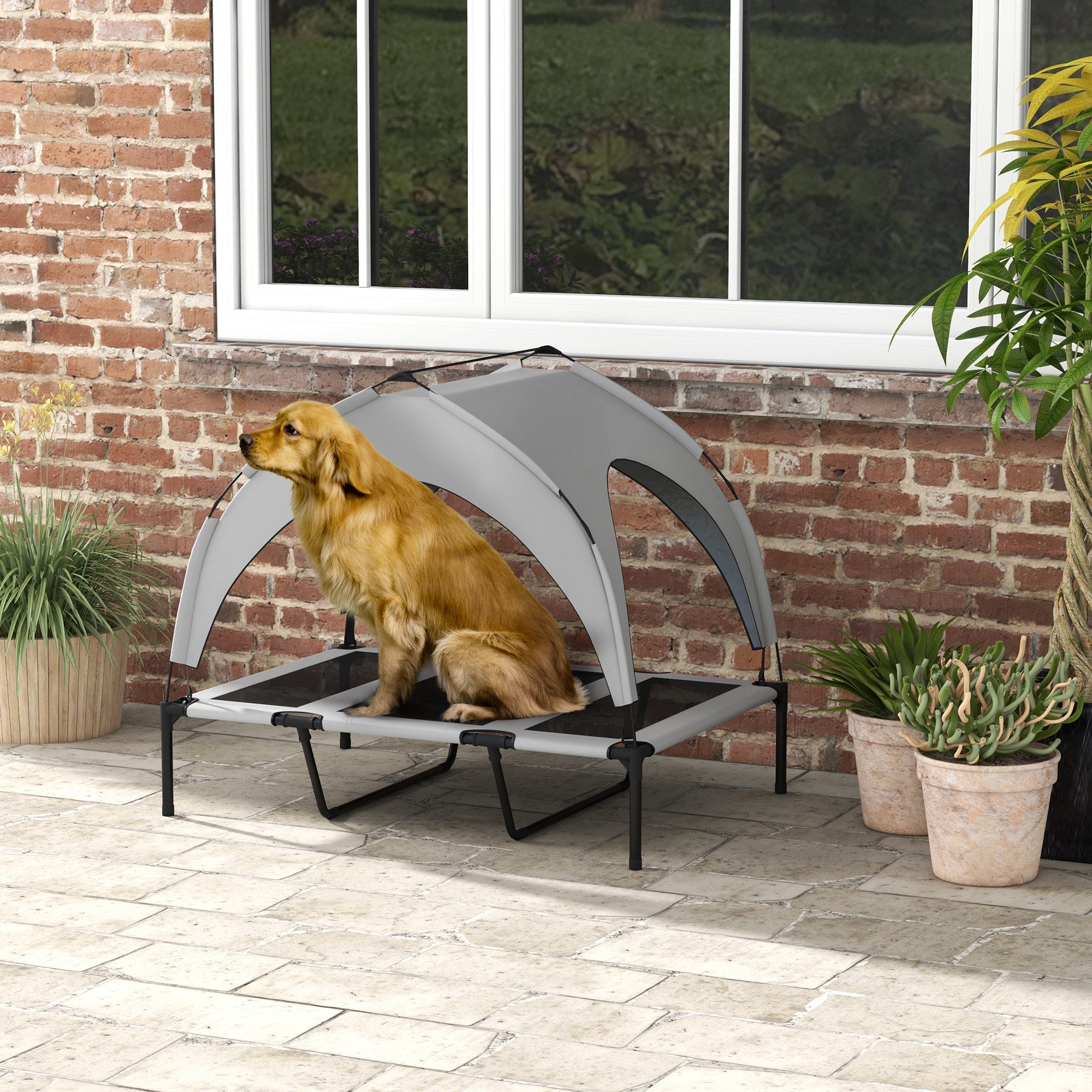 PawHut Tierbett Erhöhtes Hundebett, Outdoor Hundeliege, Atmungsaktiv, Hellgrau, Oxfordstoff, Netzstoff, 106 x 76 x 94 cm