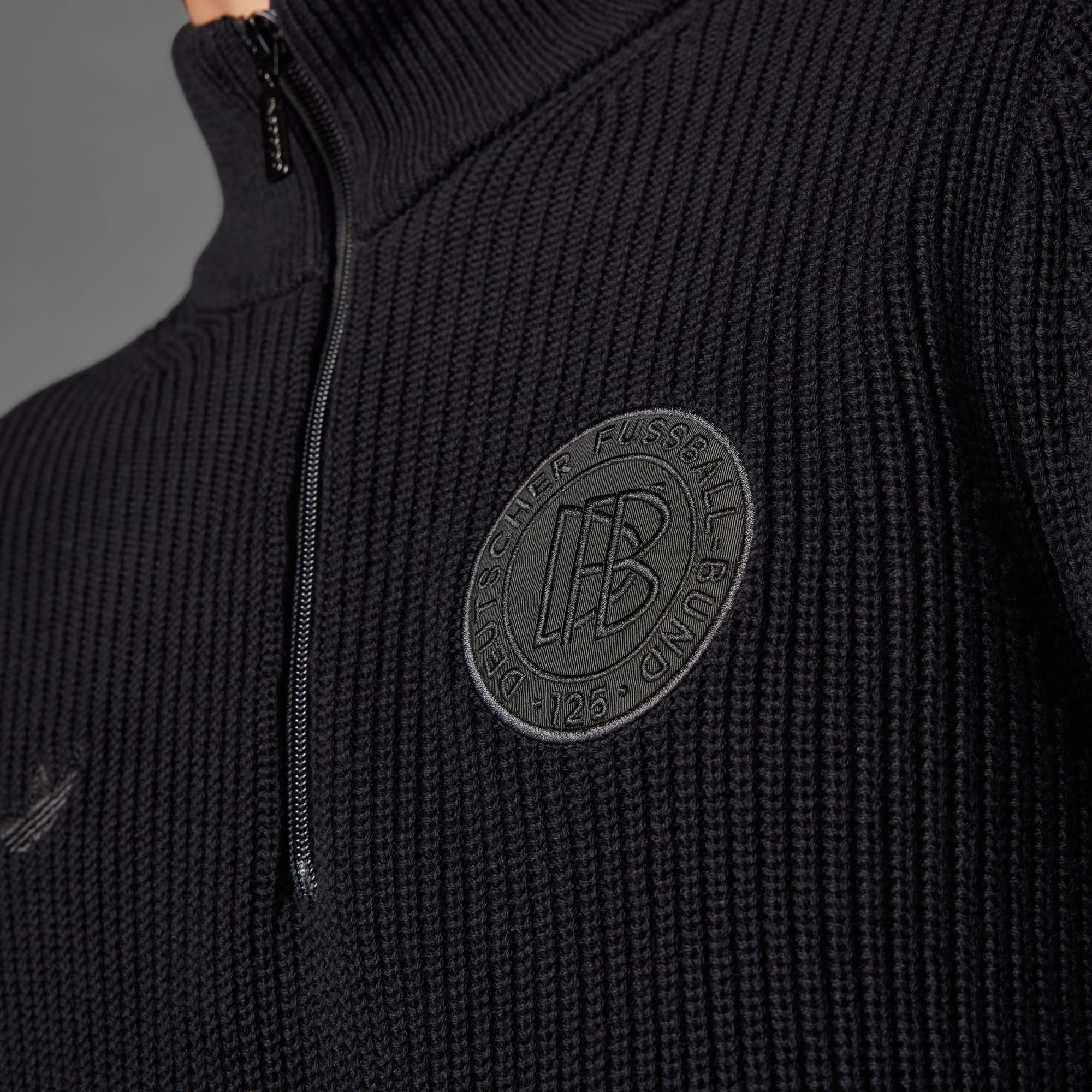 adidas Originals Sweatshirt DFB ANNIVERSARY HALF-ZIP KNIT SWEATSHIRT (1-tlg)