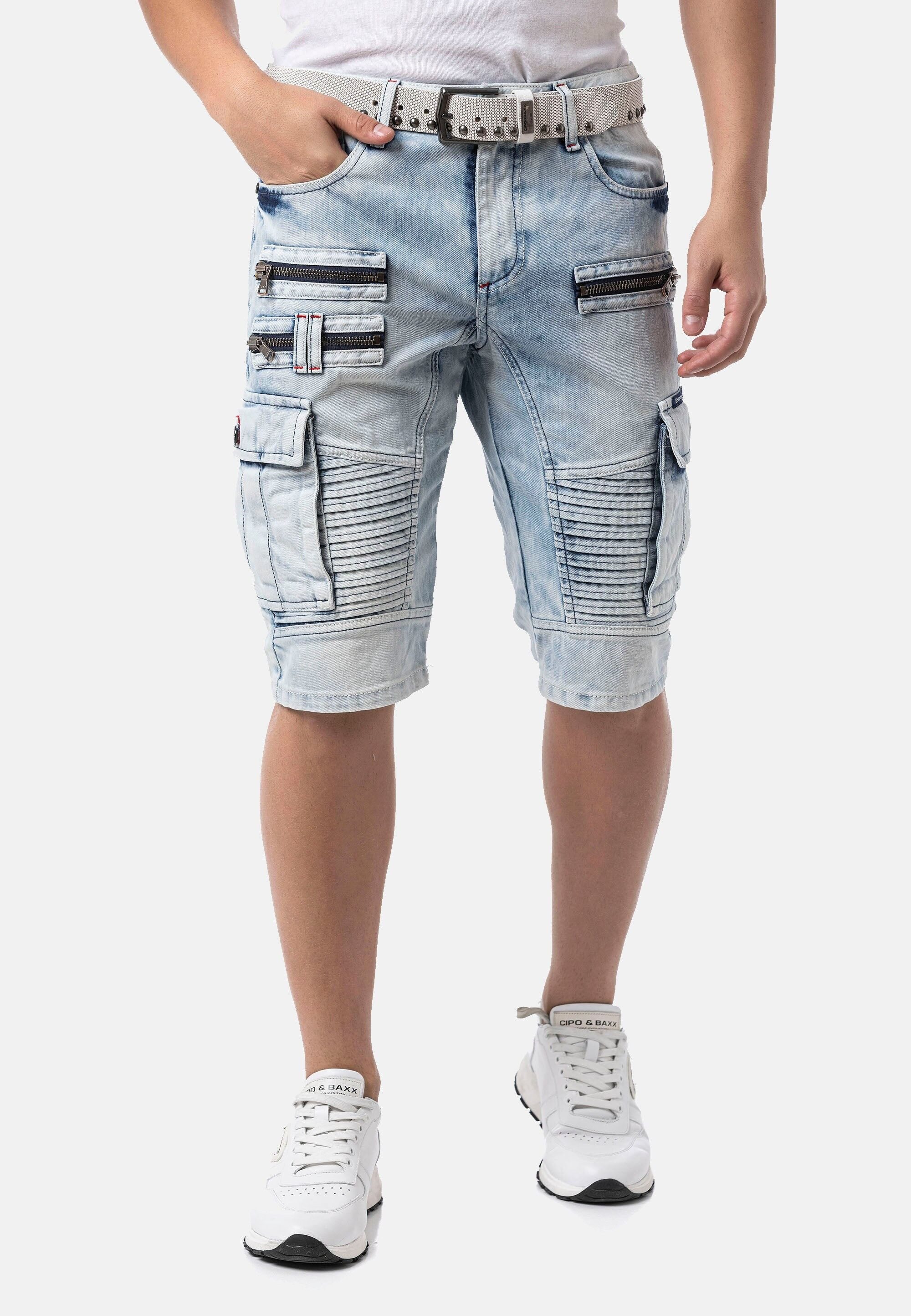Cipo & Baxx Stoffhose Shorts Geräumige Cargo-Taschen für praktischen Stauraum