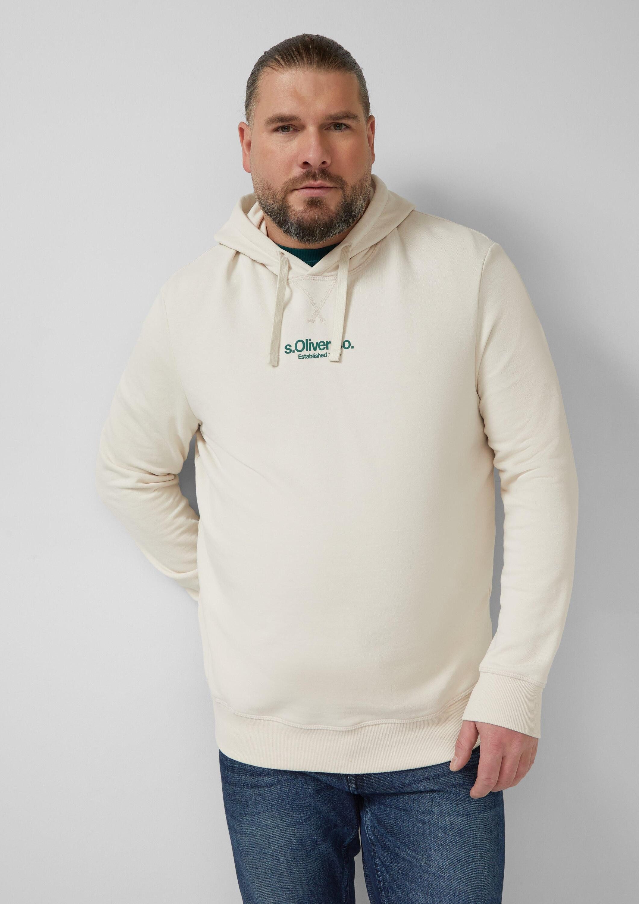 s.Oliver Sweatshirt Sweatshirt Kapuzenpullover aus Baumwollmix mit Logo-Print