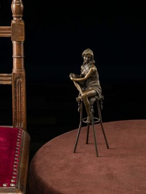 Aubaho Skulptur Bronzefigur Frau auf Barhocker Akt erotische Kunst Bronze Skulptur scu