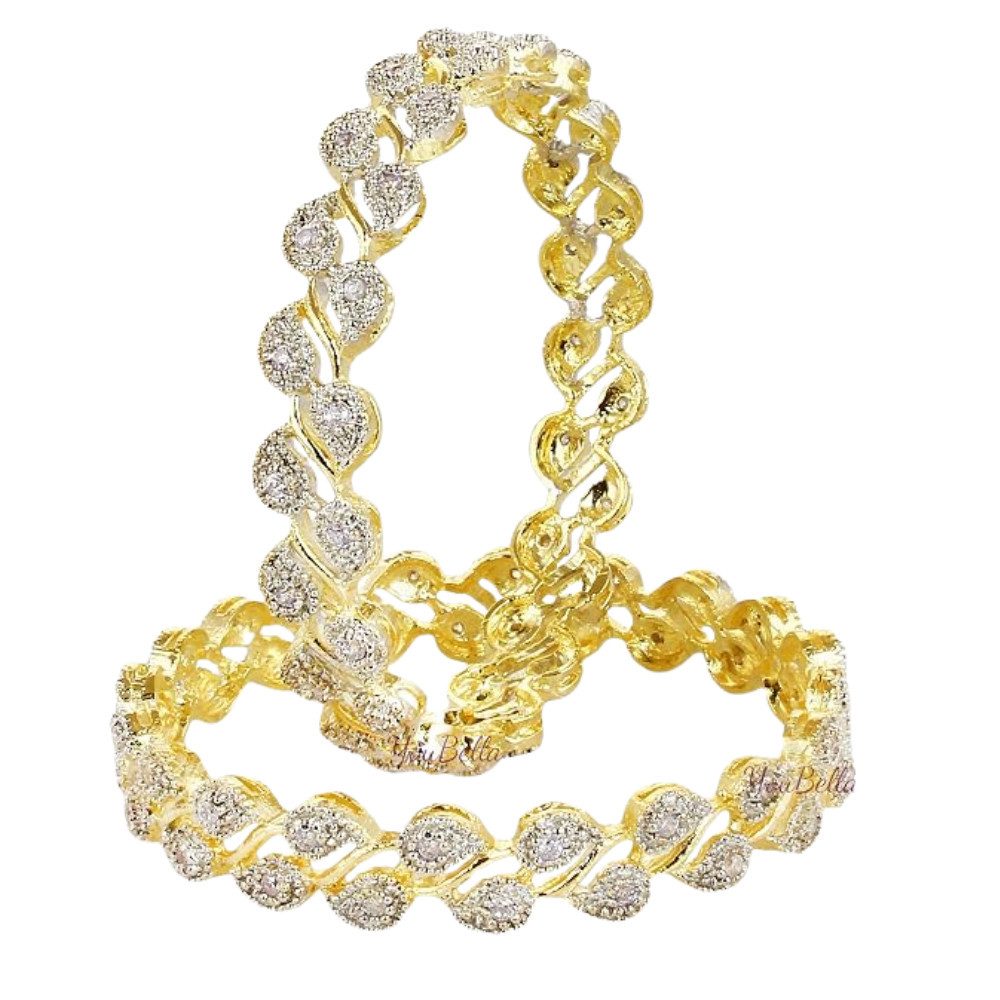 YouBella Armreif Set Gold Plated Armreifenset für Frauen & Mädchen, Bangle Set (Enthaltene Komponenten: 1 Armreifen-Set, Party-Kleidung, Stilvoll, Geeignet für alle Anlässe), Hautfreundlich, Am besten zum Verschenken