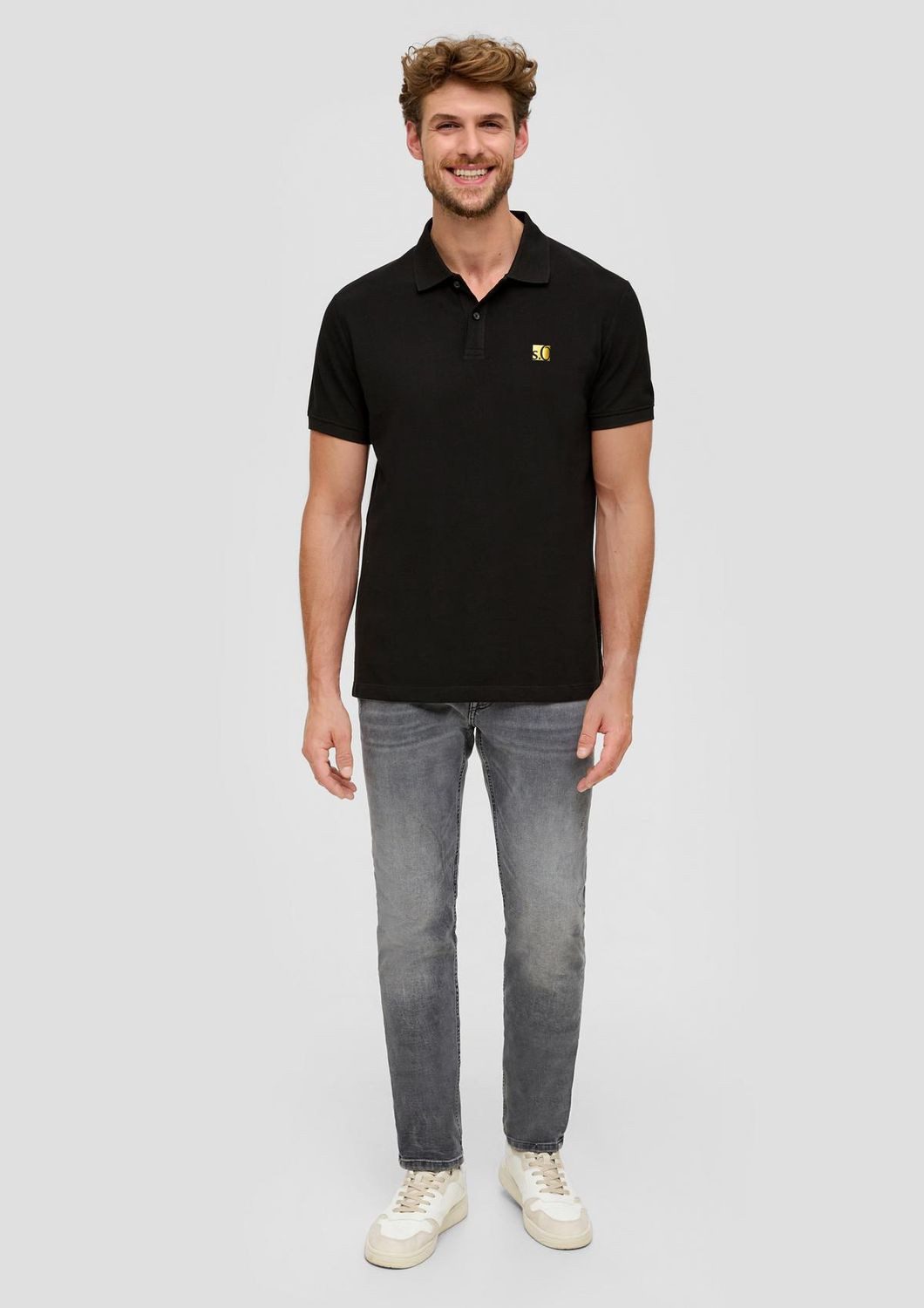 s.Oliver Poloshirt Poloshirt mit Metallic-Logo auf der Brust