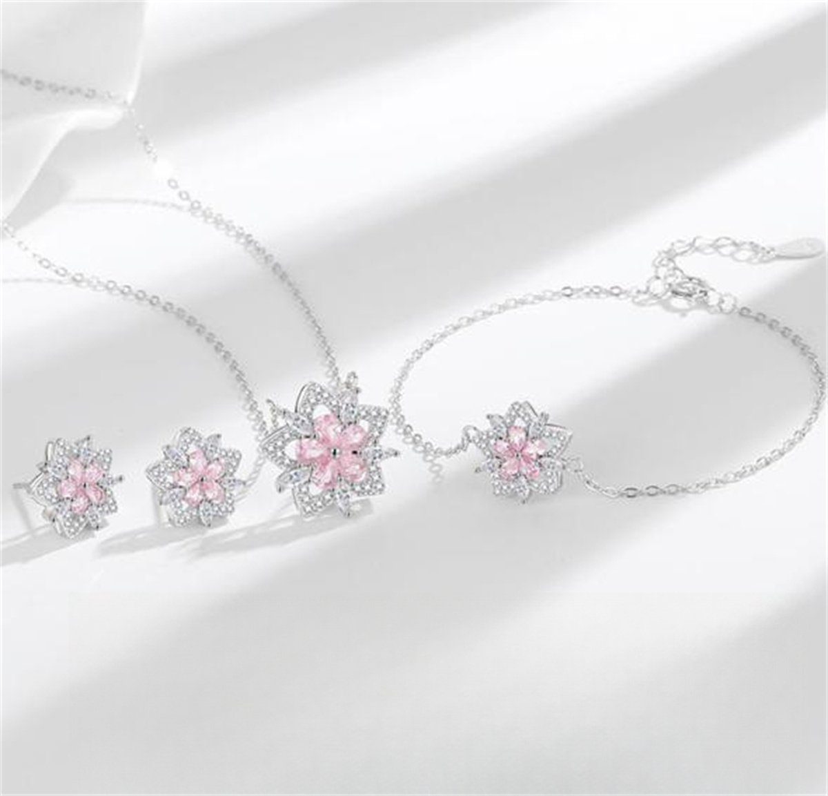 Charm-Ketten-Set Ohrringe 925er Weihnachtsanhänger selected Armbänder carefully Halsketten, Silber und aus