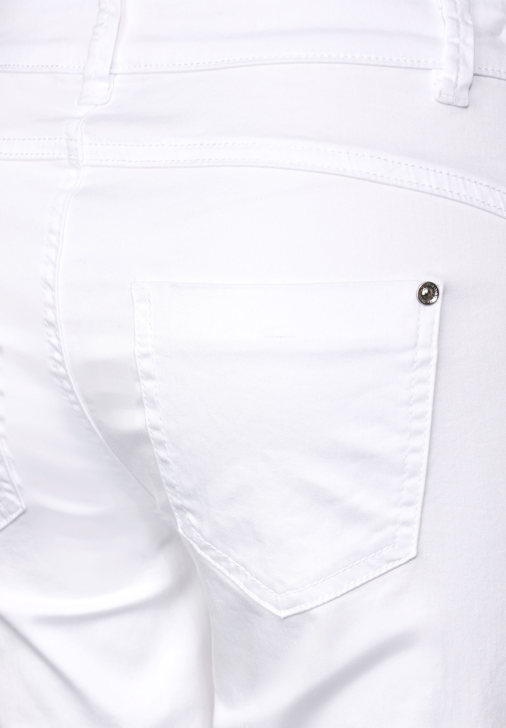Unifarbe Shorts ONE in White STREET