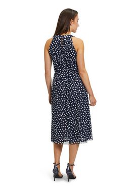 Betty&Co Maxikleid ohne Arm (1-tlg) Nahtführung