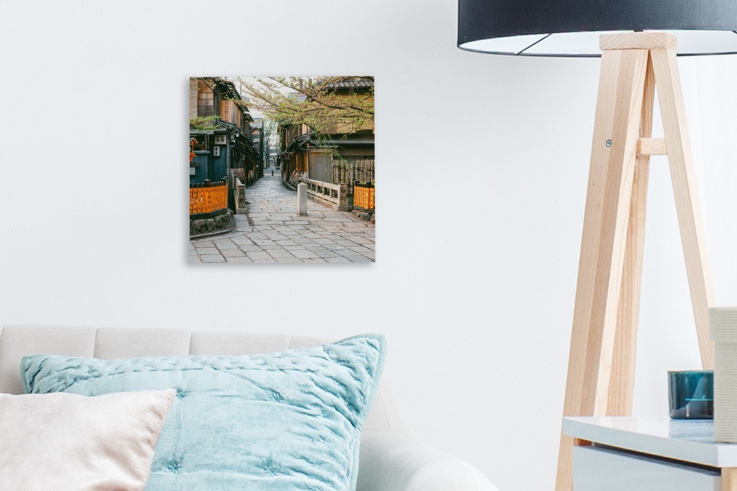 Leinwand OneMillionCanvasses® Kyoto, Japan, St), Tatsumi-kyo, Wohnzimmer über Brücke in die für (1 Leinwandbild den Schlafzimmer Bilder Shiragawa-Fluss
