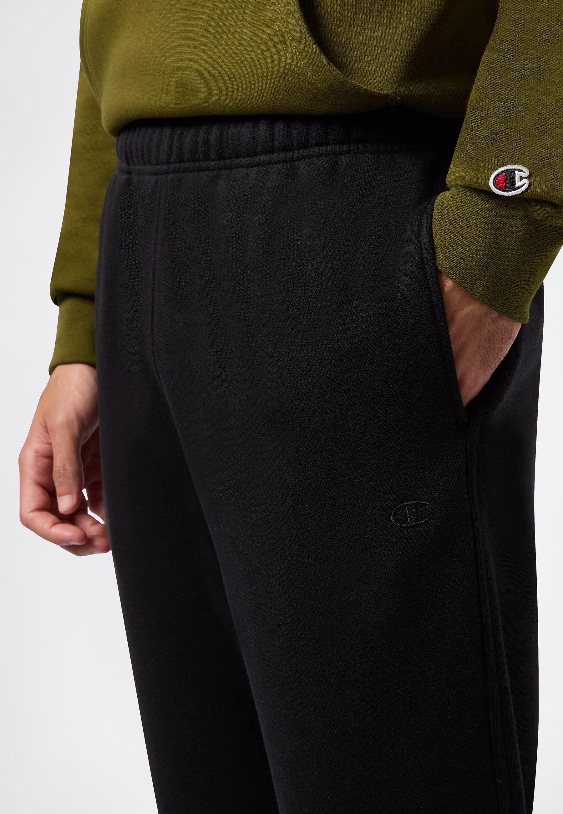 Champion Jogginghose Elastic Cuff Pants mit elastischen Bündchen, aus Baumwolle und Polyester