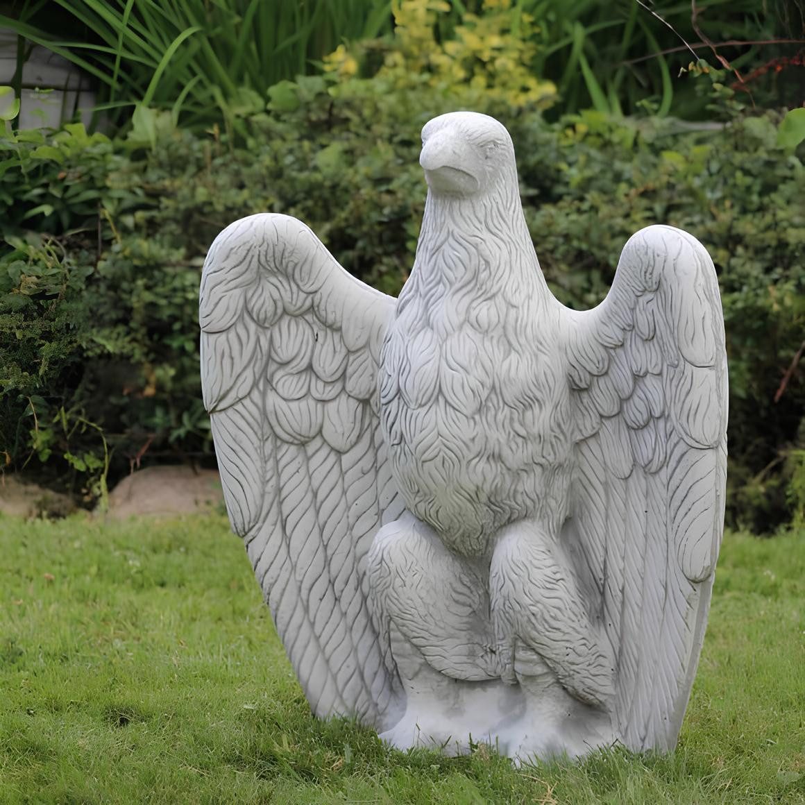 JVmoebel Skulptur Bundes Reichs Adler Statue aus Stein für den Garten (1 St), Made in Europa