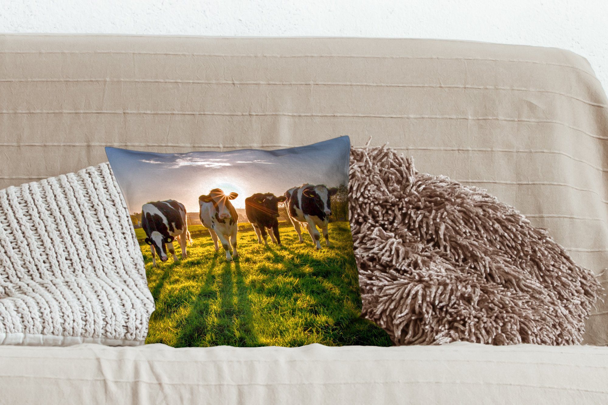 MuchoWow Dekokissen Kühe - Sonne für Deko, mit Schlafzimmer, - Gras - Füllung Tiere Bauernhof, Sofakissen - Zierkissen Wohzimmer