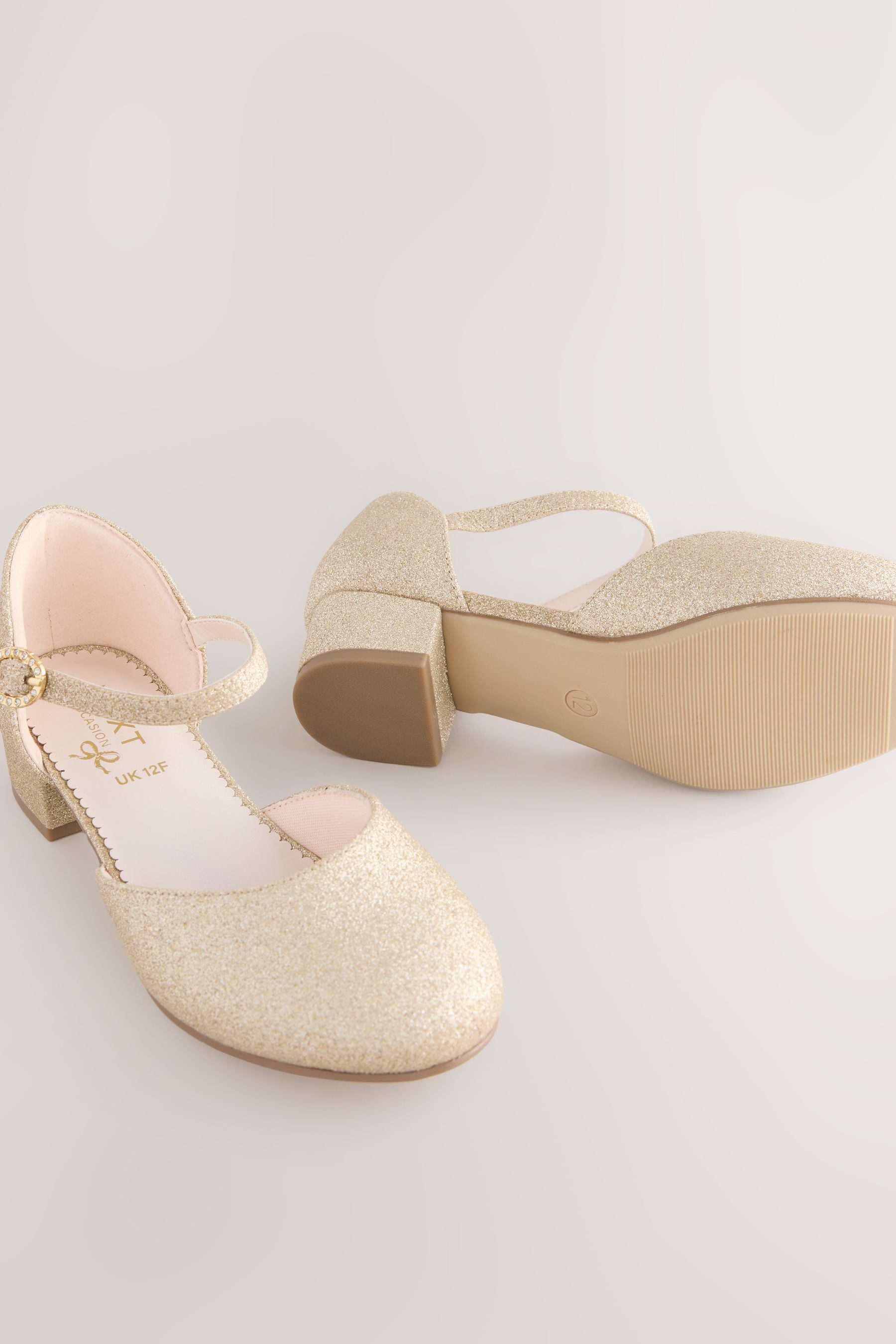 Next Festliche Schuhe mit niedrigem Absatz Sandalette (1-tlg)
