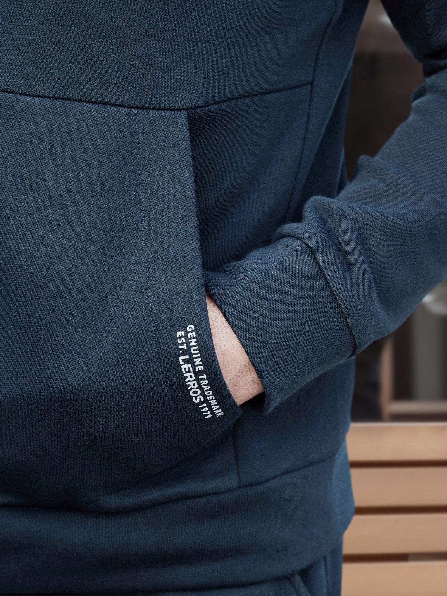 LERROS Kapuzensweatjacke Sweatjacke im Hoodie-Look aus Mischgewebe