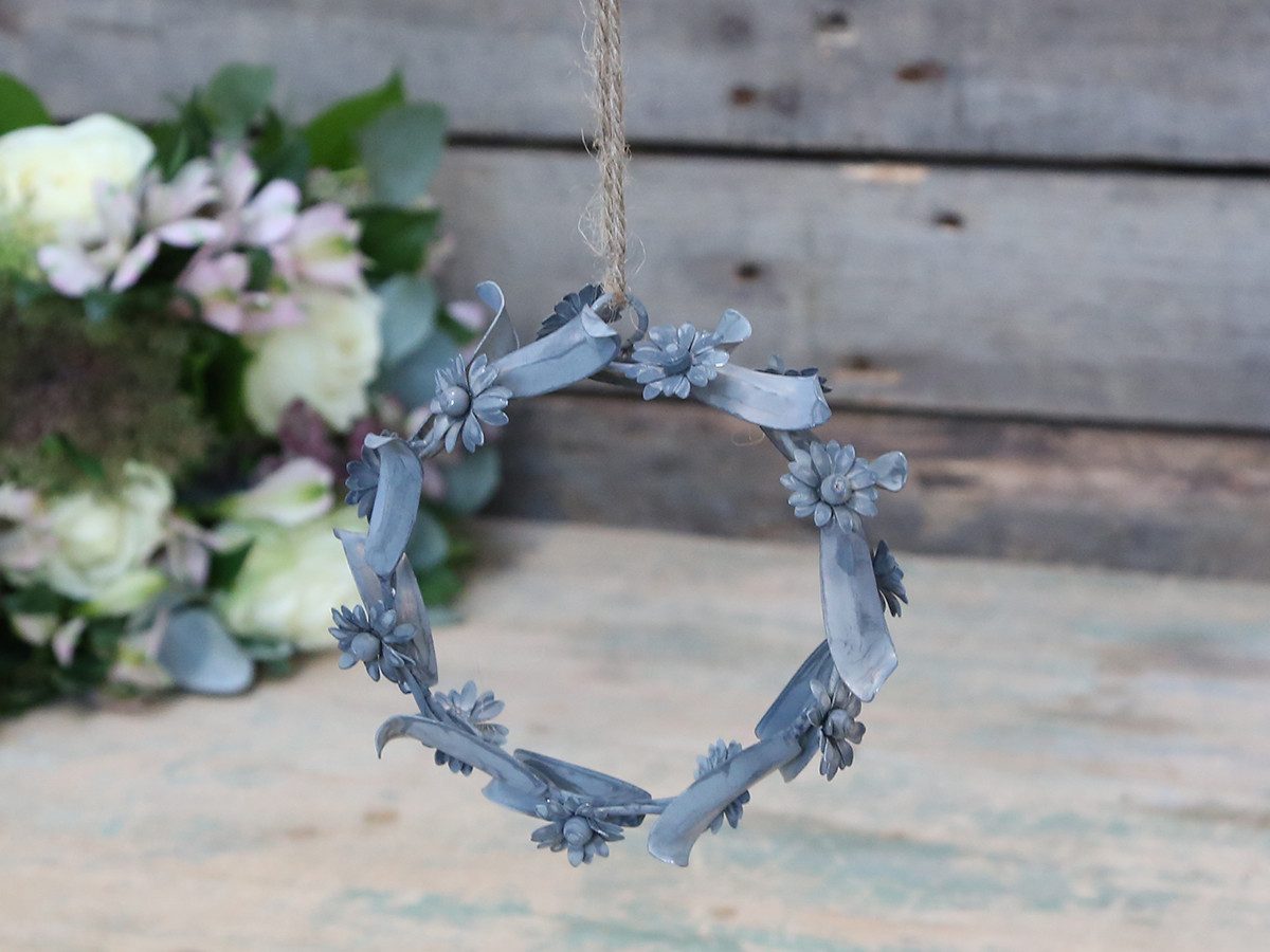 Chic Antique Dekokranz Zinkkranz Deko Kranz Metall Blumenkranz Grau Vintage, Vielseitig kombinierbar zum einfachen Aufhängen