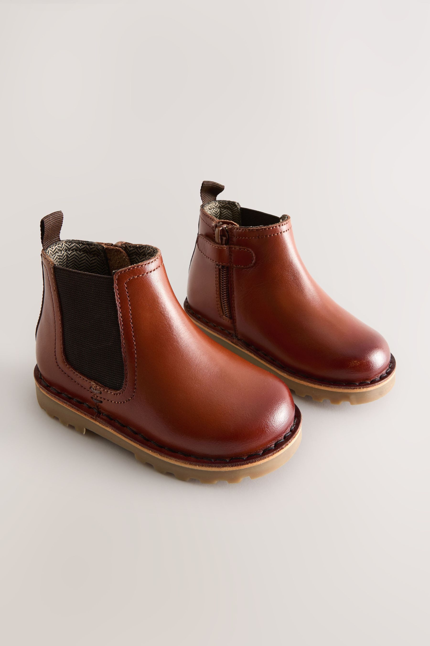 Next Chelsea-Stiefel aus Leder Stiefel (1-tlg)