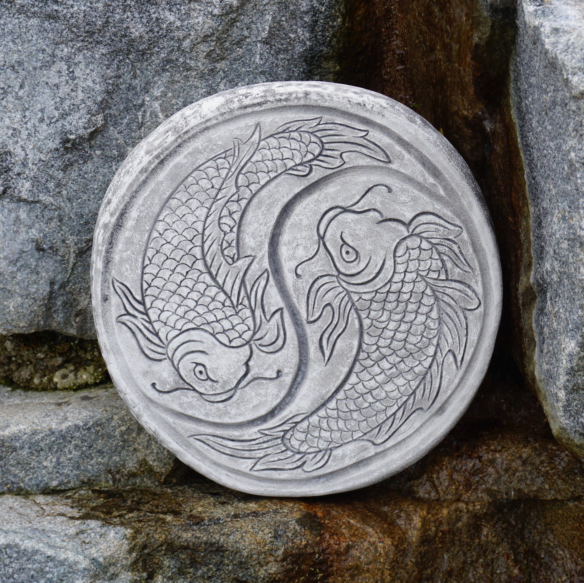 gartendekoparadies.de Gartenfigur Trittplatte mit Koi-Motiv, H. günstig online kaufen