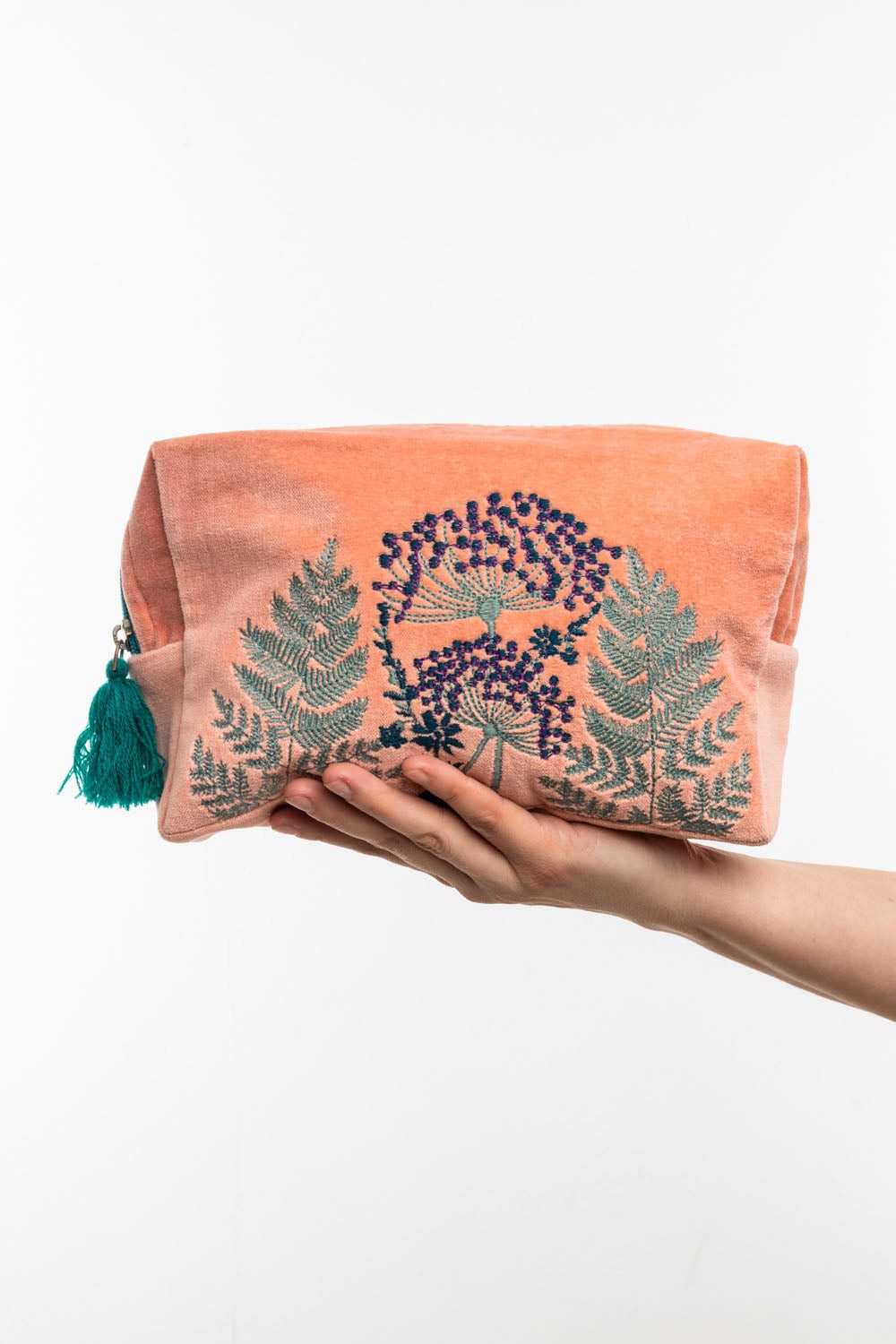 Tranquillo Kosmetiktasche Kosmetiktasche VELVET LEAVES - klein, Samtige Oberfläche mit floraler Stickerei und Quaste