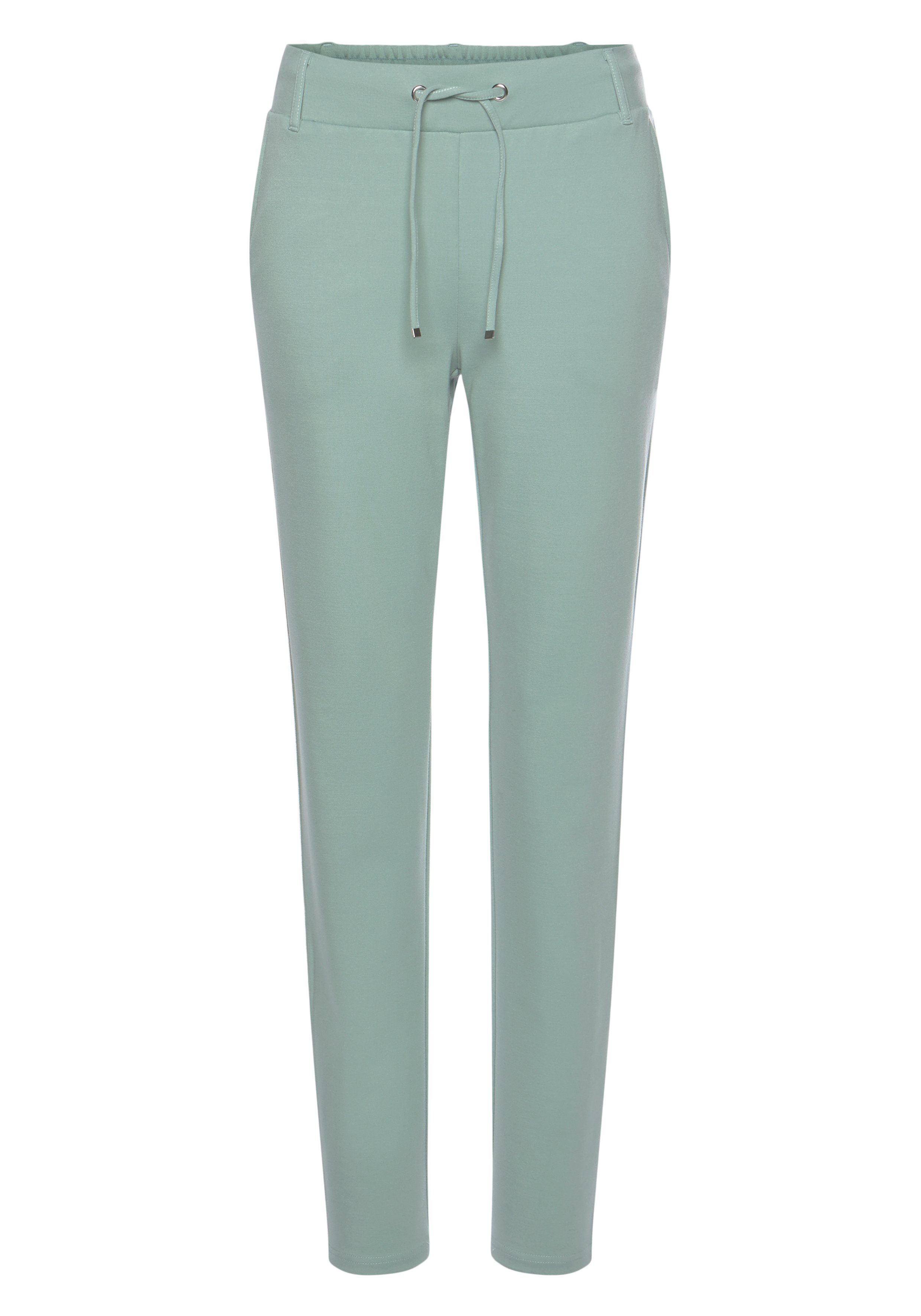 LASCANA Jogger Pants Loungeanzug sportlichen mit mint Seitenstreifen