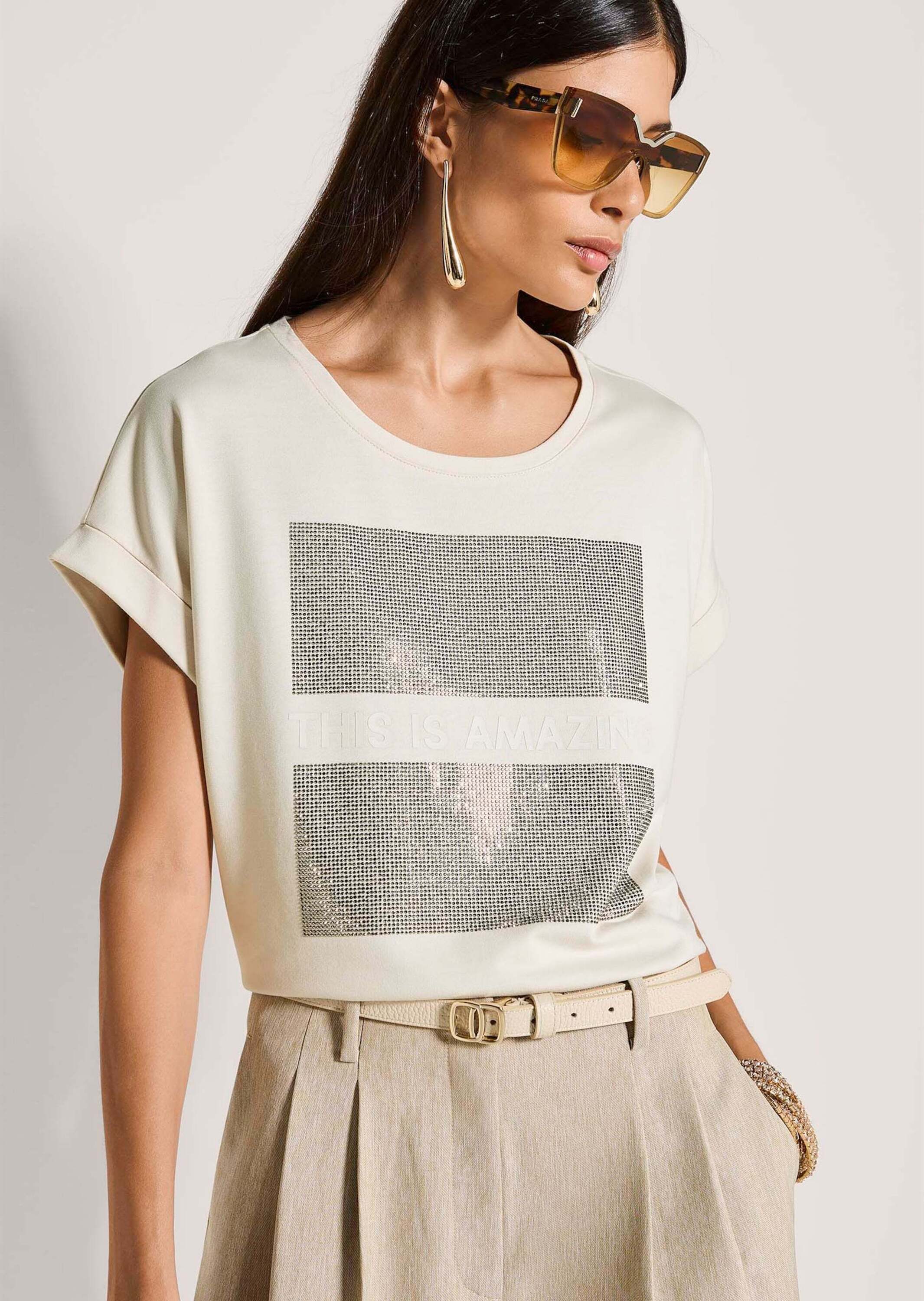 MADELEINE Kurzarmshirt Oversized Shirt mit Print, Kurzarm Rundhals-Shirt in Boxy-Form mit Strass, weite Form