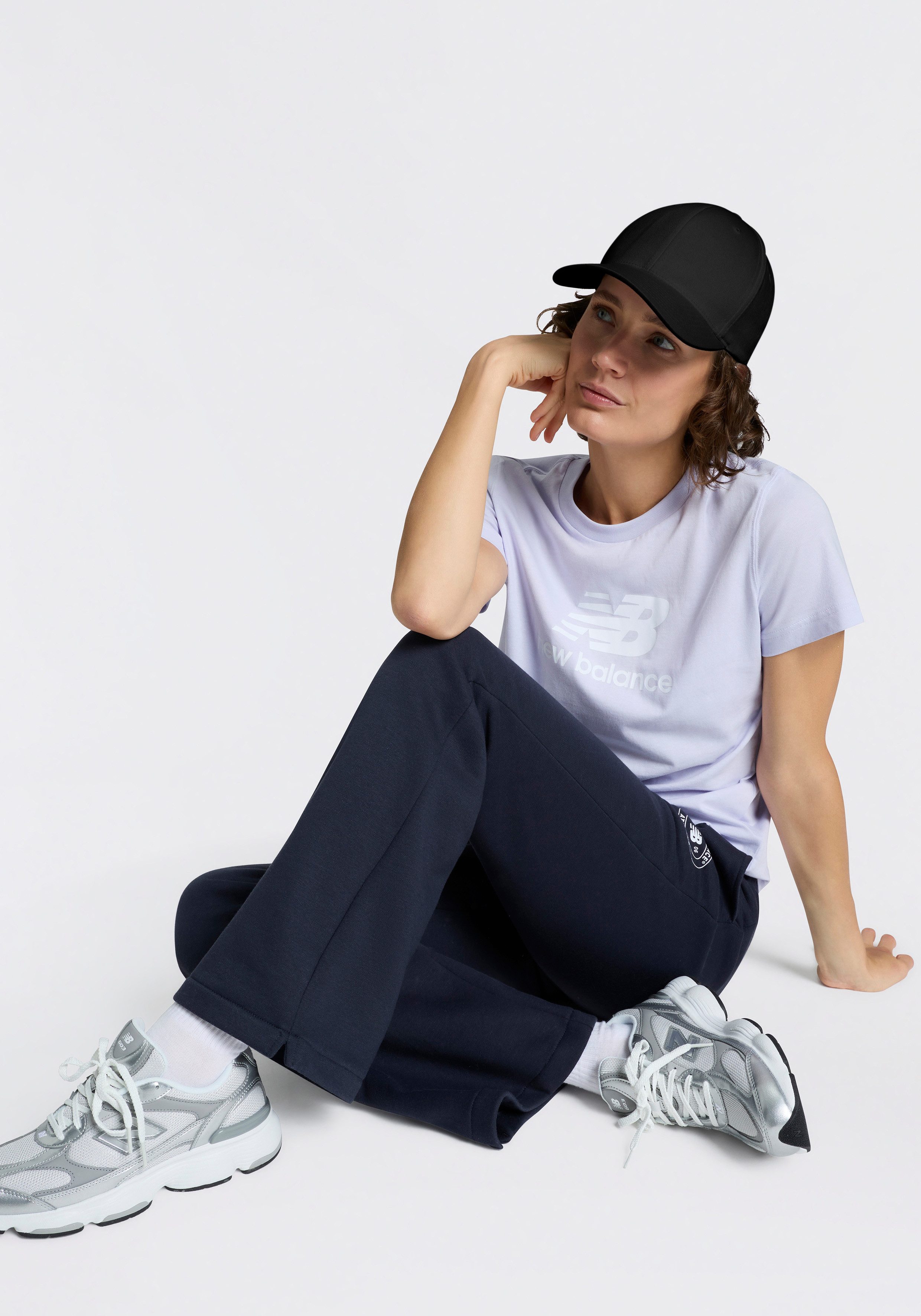 New Balance Sweatshirt SPORT ESSENTIALS FLEECE CREW mit Rundhalsausschnitt, weiches Fleece, aus Baumwolle und Polyester – Bild 5 von 5