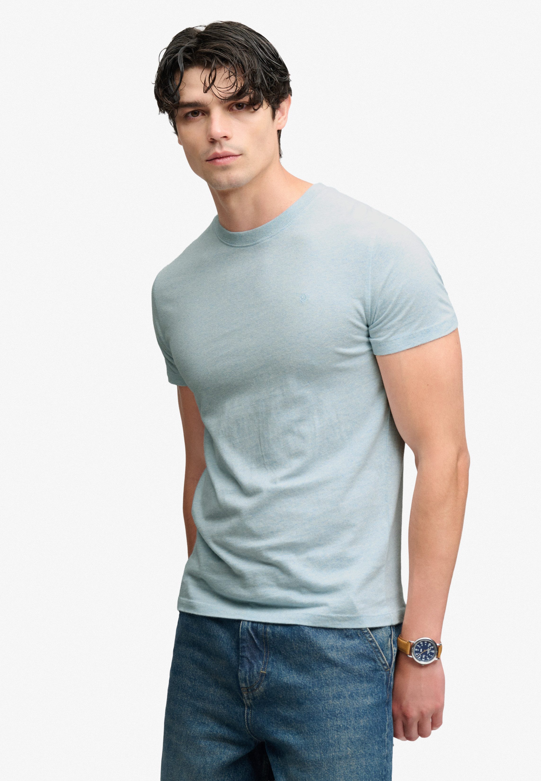 Superdry Rundhalsshirt ESSENTIAL SDCO LOGO EMB TEE Baumwolle, regular fit