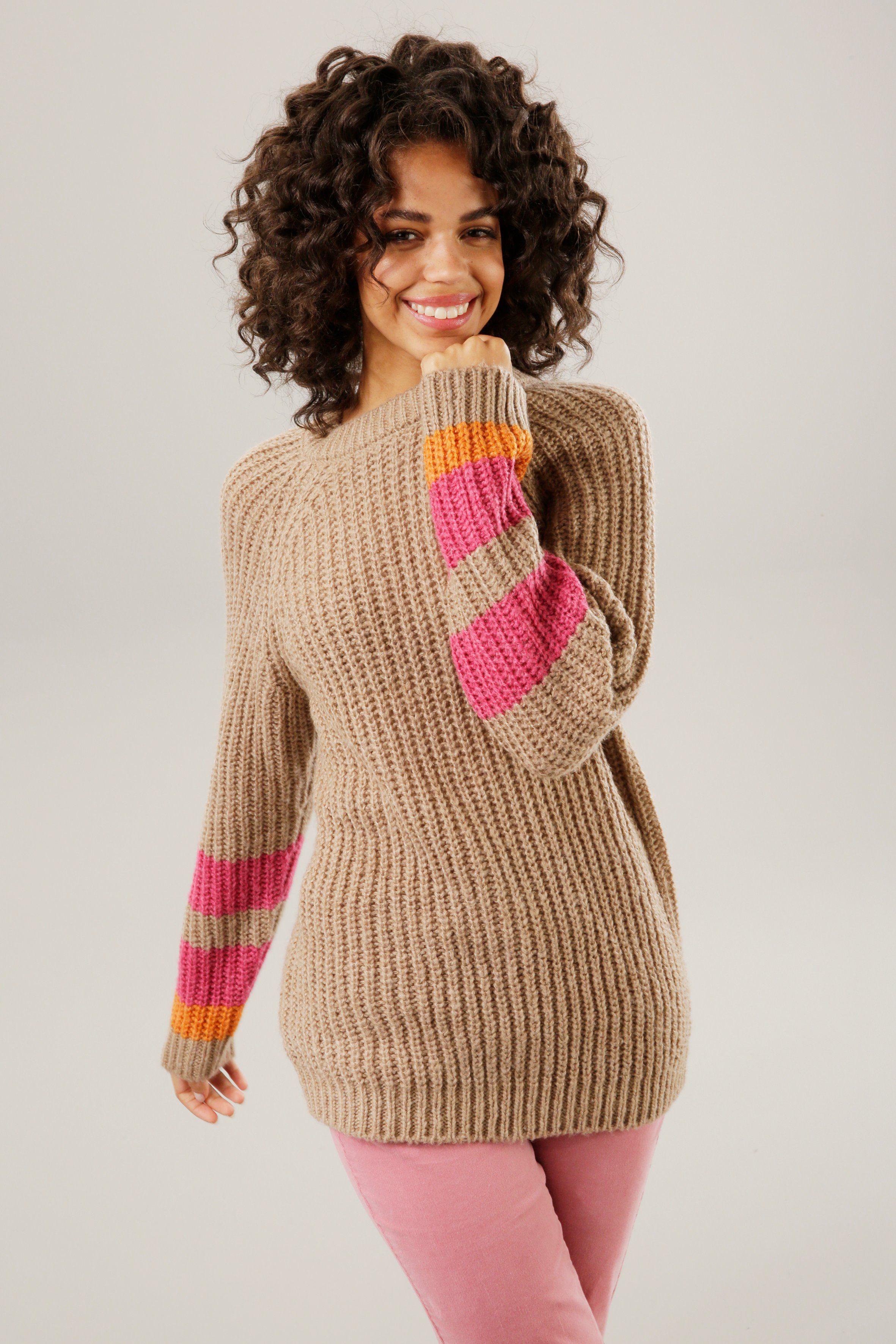 Aniston CASUAL Вязаные свитера mit farbenfrohen Streifen in den Ärmeln