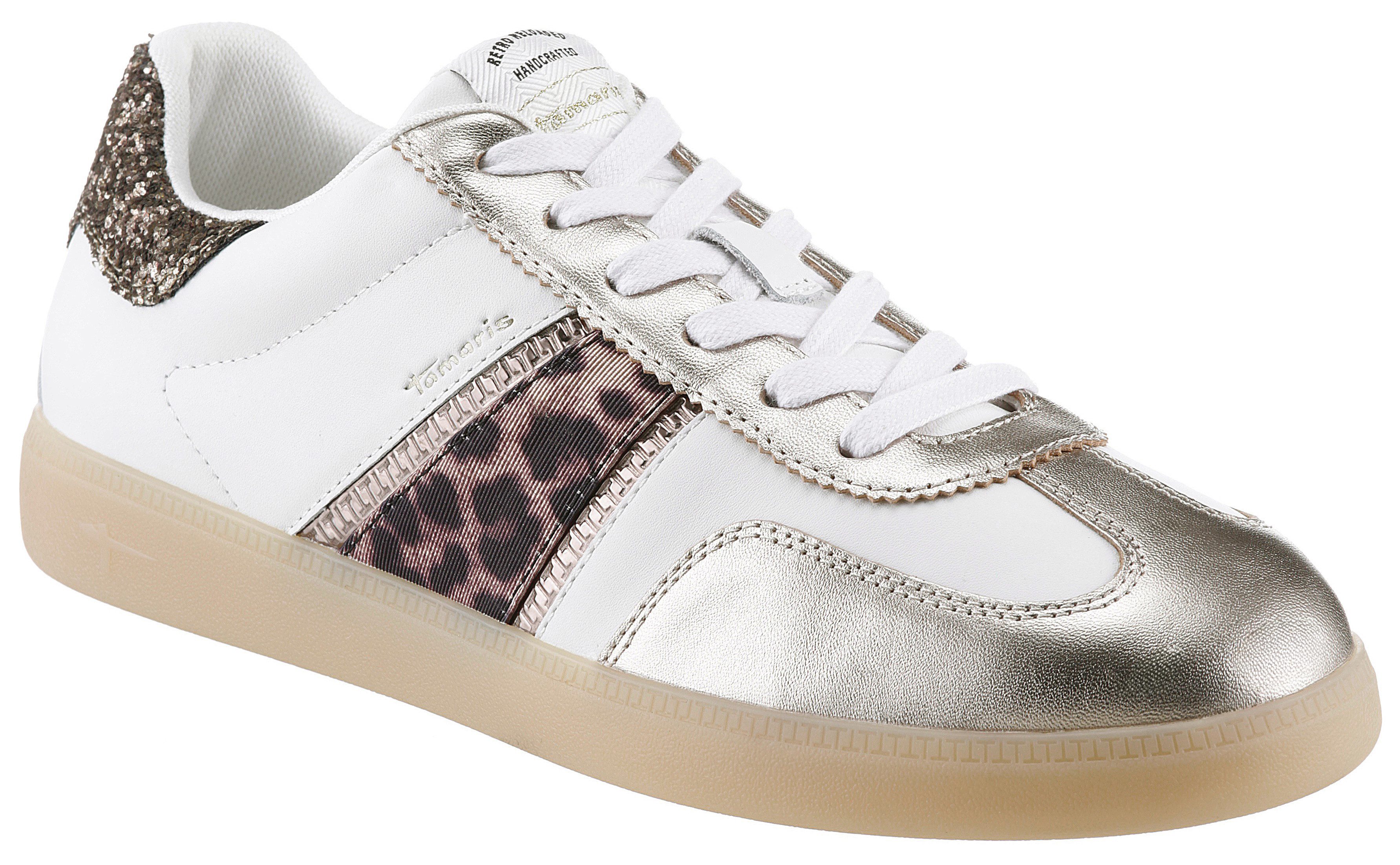 Plateausneaker