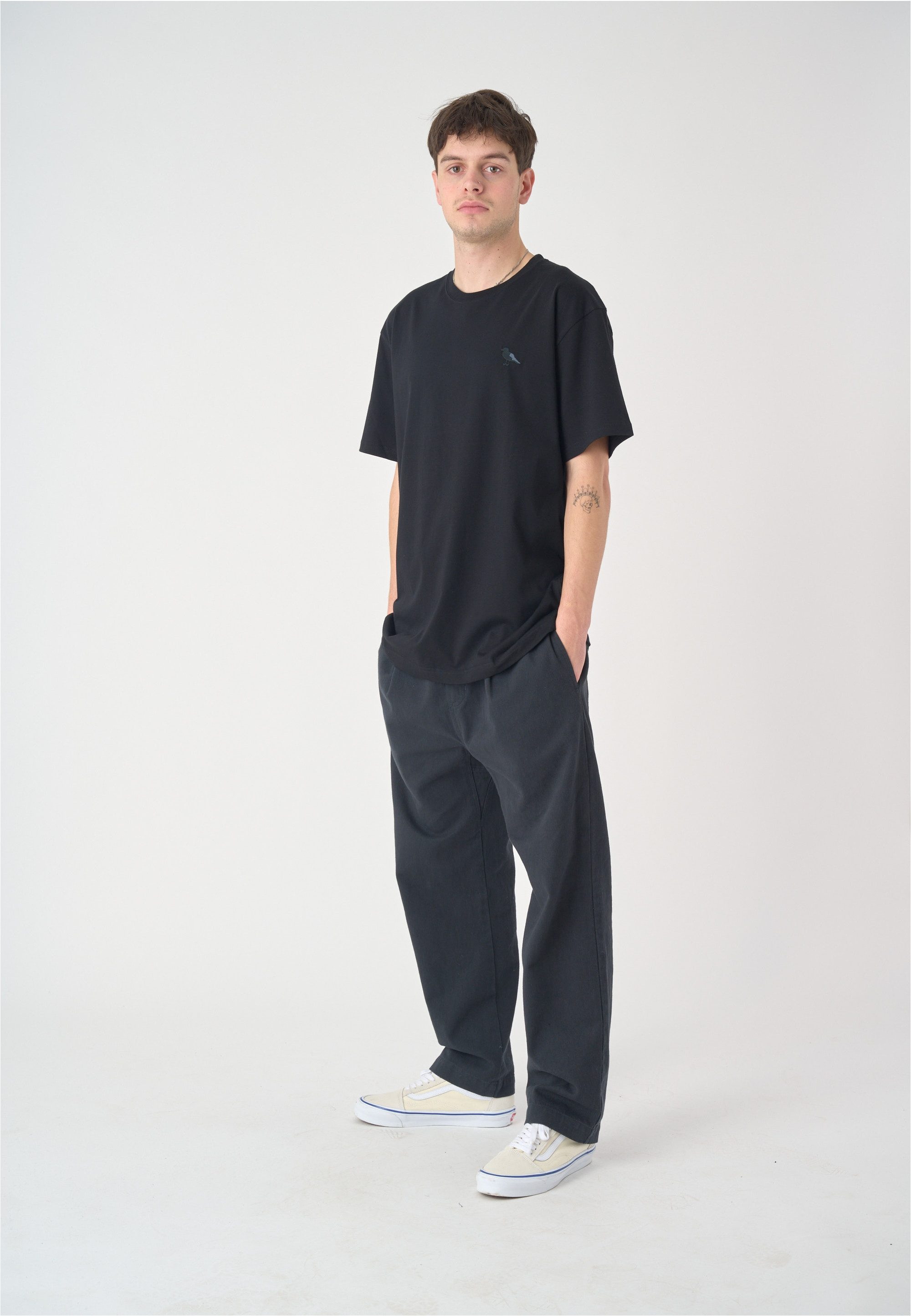 Cleptomanicx T-Shirt Embroidery Gull Mono mit lockerem Schnitt
