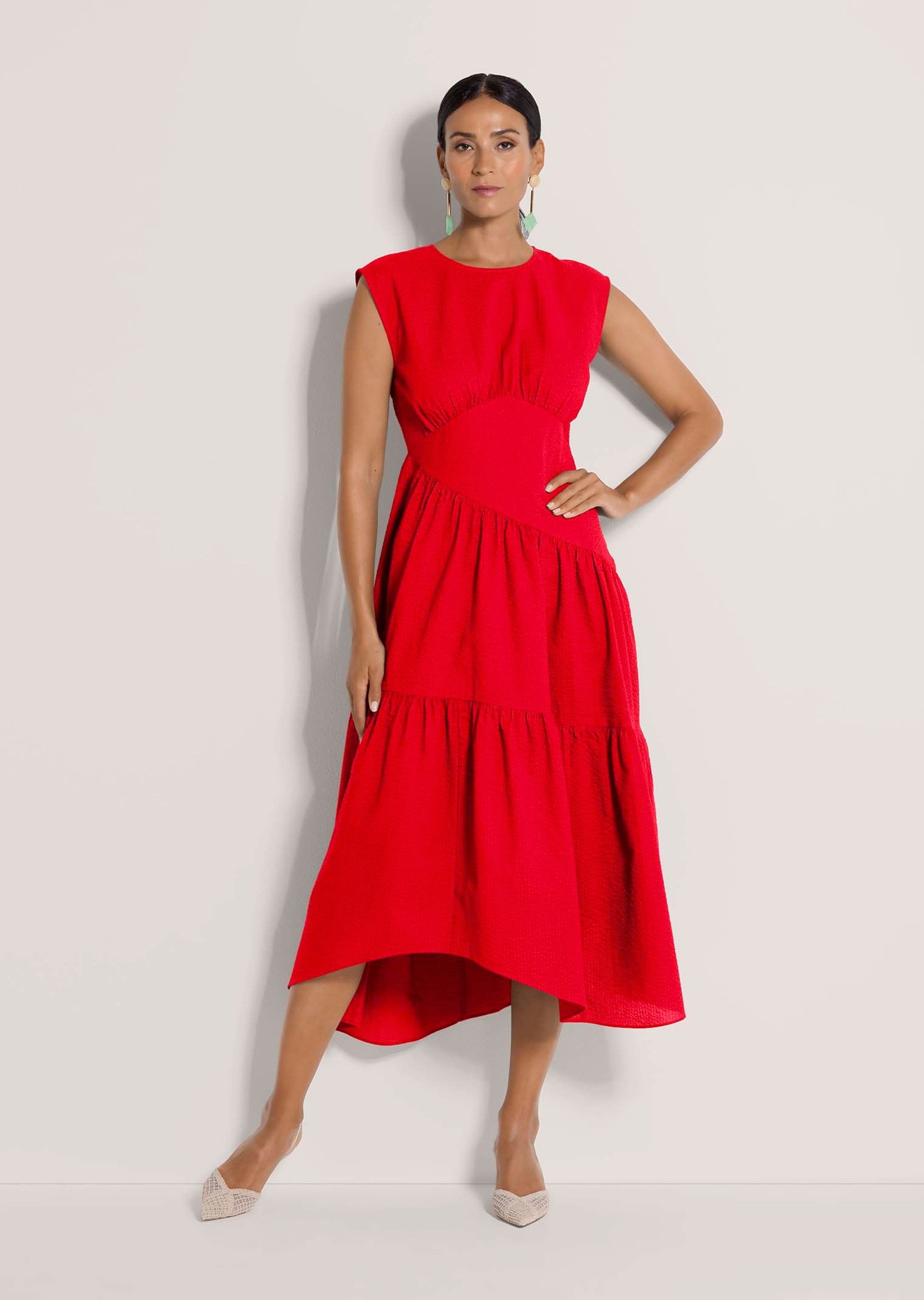 MADELEINE Maxikleid Baumwollkleid mit Stufenrock Sommerkleid mit Rundhals, Wadenlänge und überschnittenen Schultern