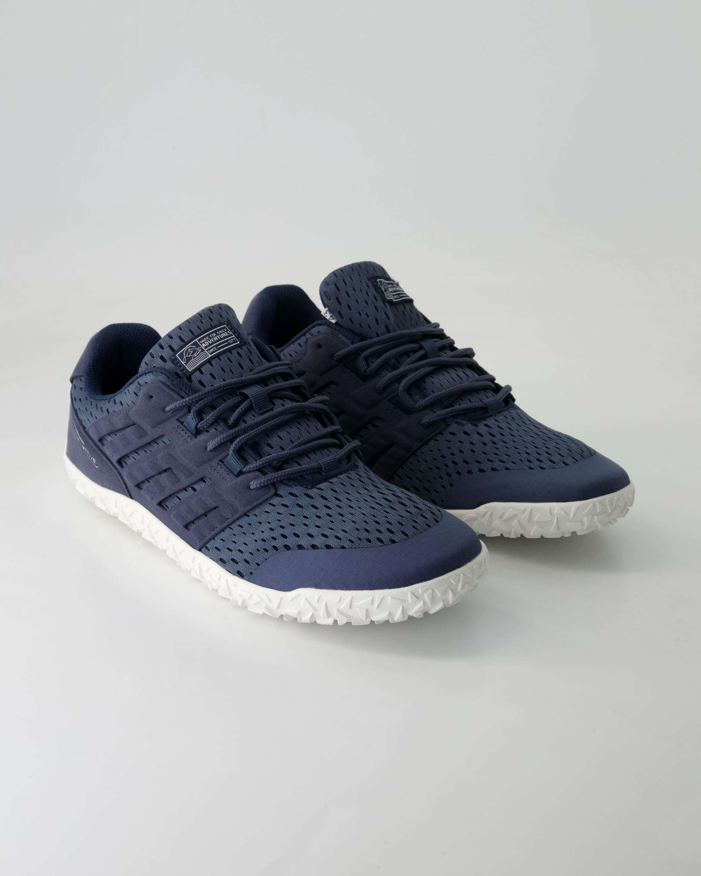 Marineblau