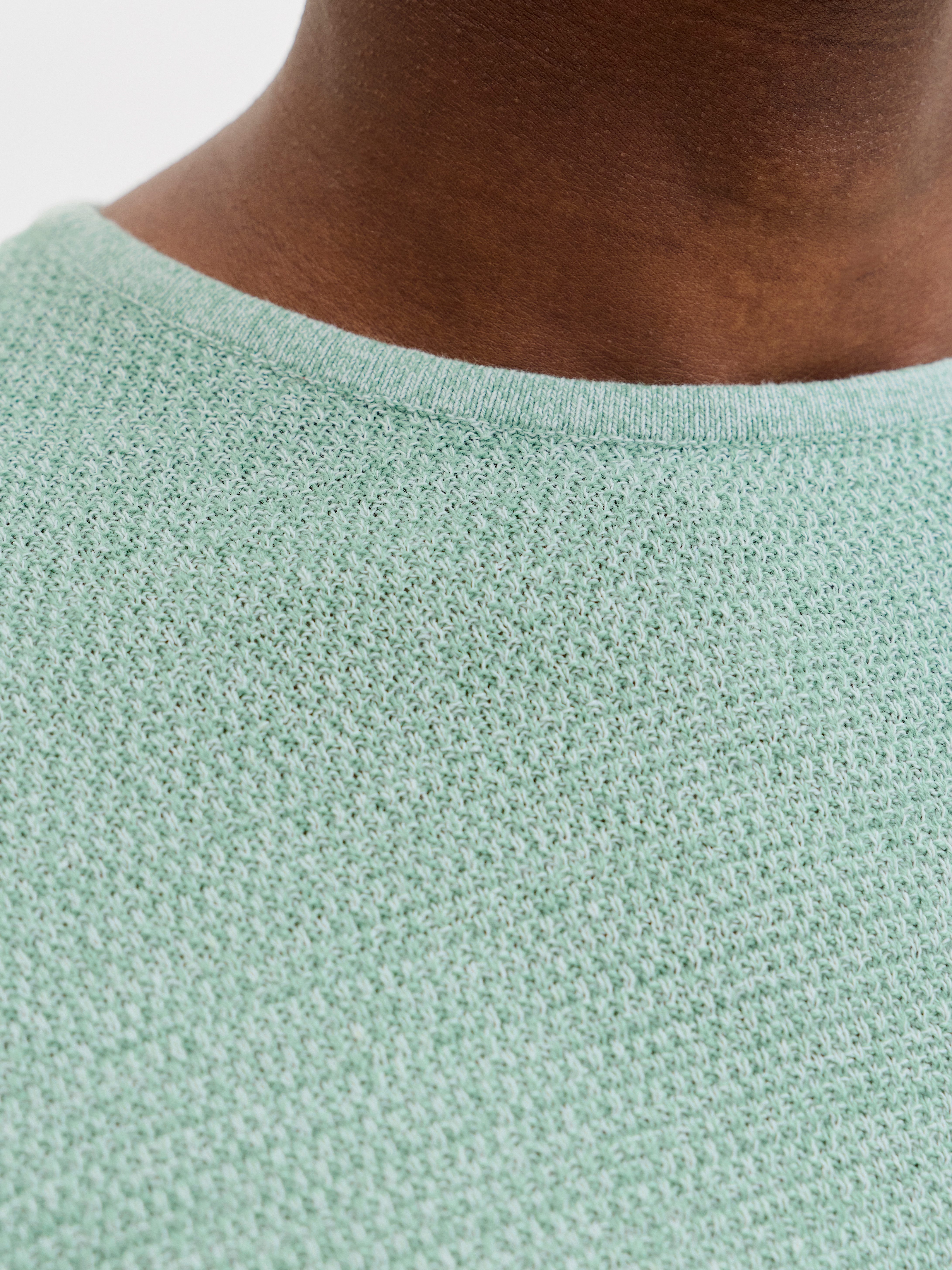 Jack & Jones Rundhalspullover JJEGEORGE KNIT CREW NECK NOOS mit Strick Optik