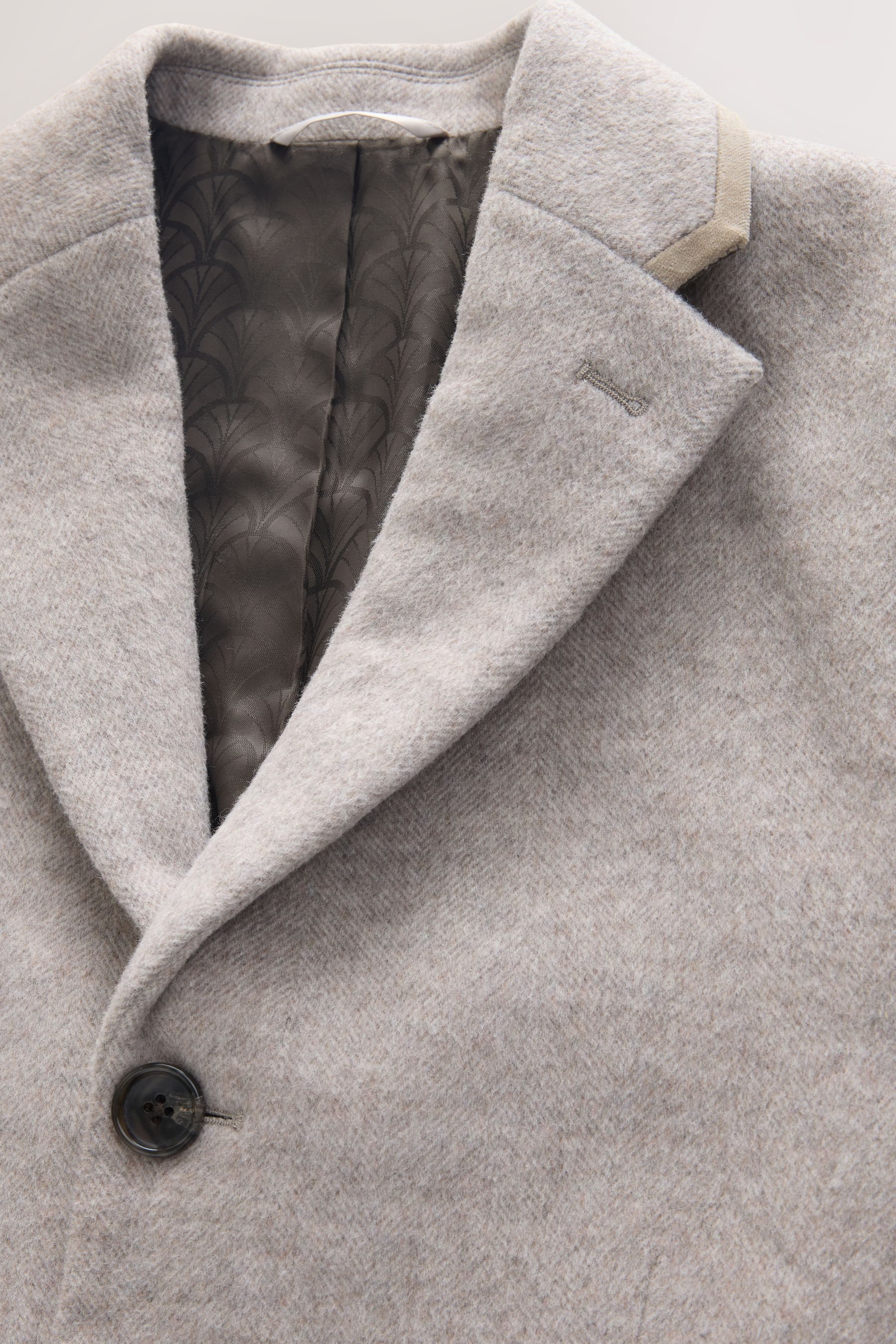 Next Langmantel Epsom Mantel mit Fischgrätmuster und Samtbesatz (1-tlg)