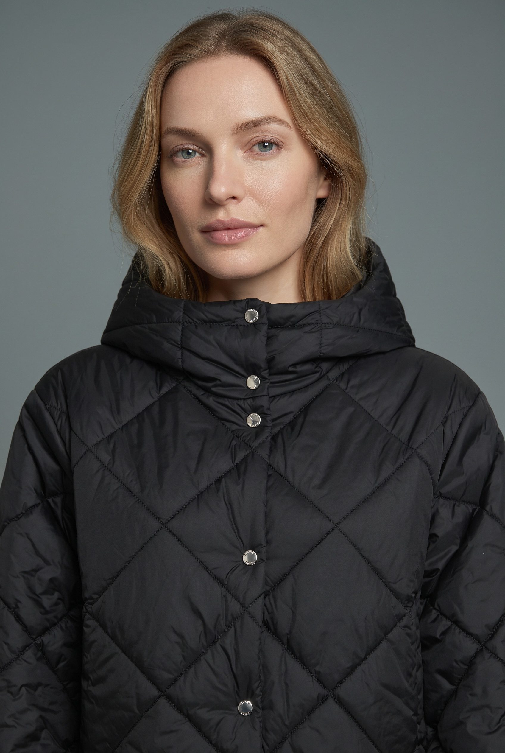 BOSS ORANGE Steppjacke Pikona Premium Damenmode mit Kapuze, Regular Fit