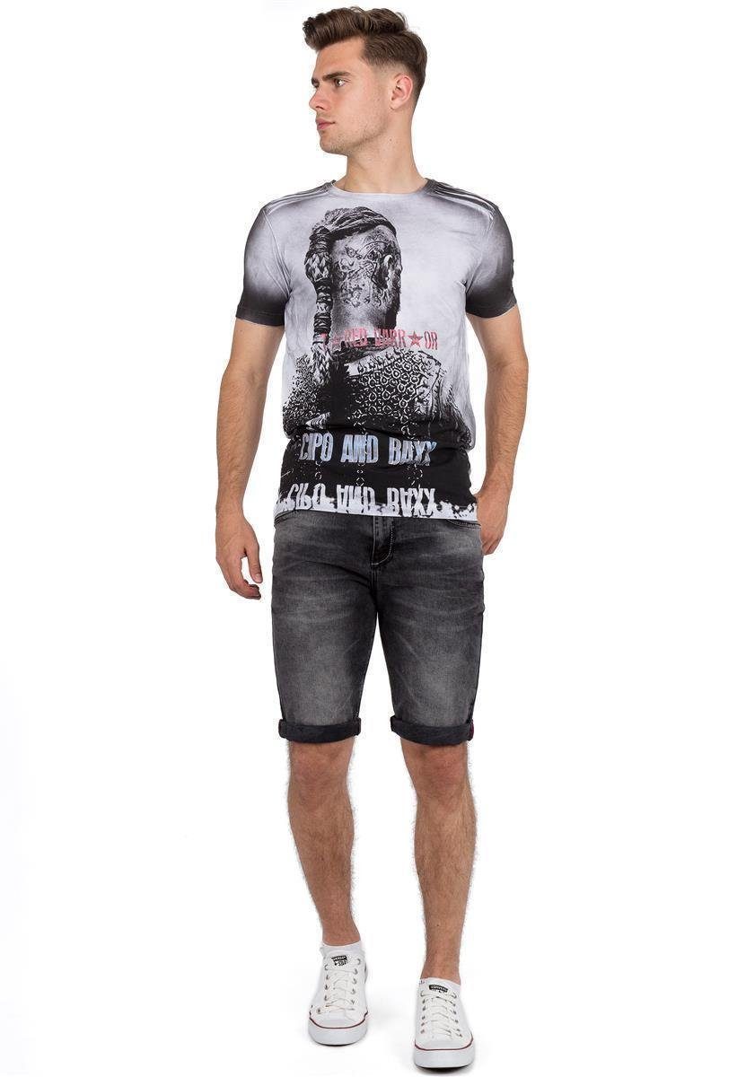 Cipo & Baxx Jeansshorts Herren Regular Fit Kurze Hose Stonewashed BA-21CB17 mit auffälligen und dekorativen Nähten – Bild 3 von 5