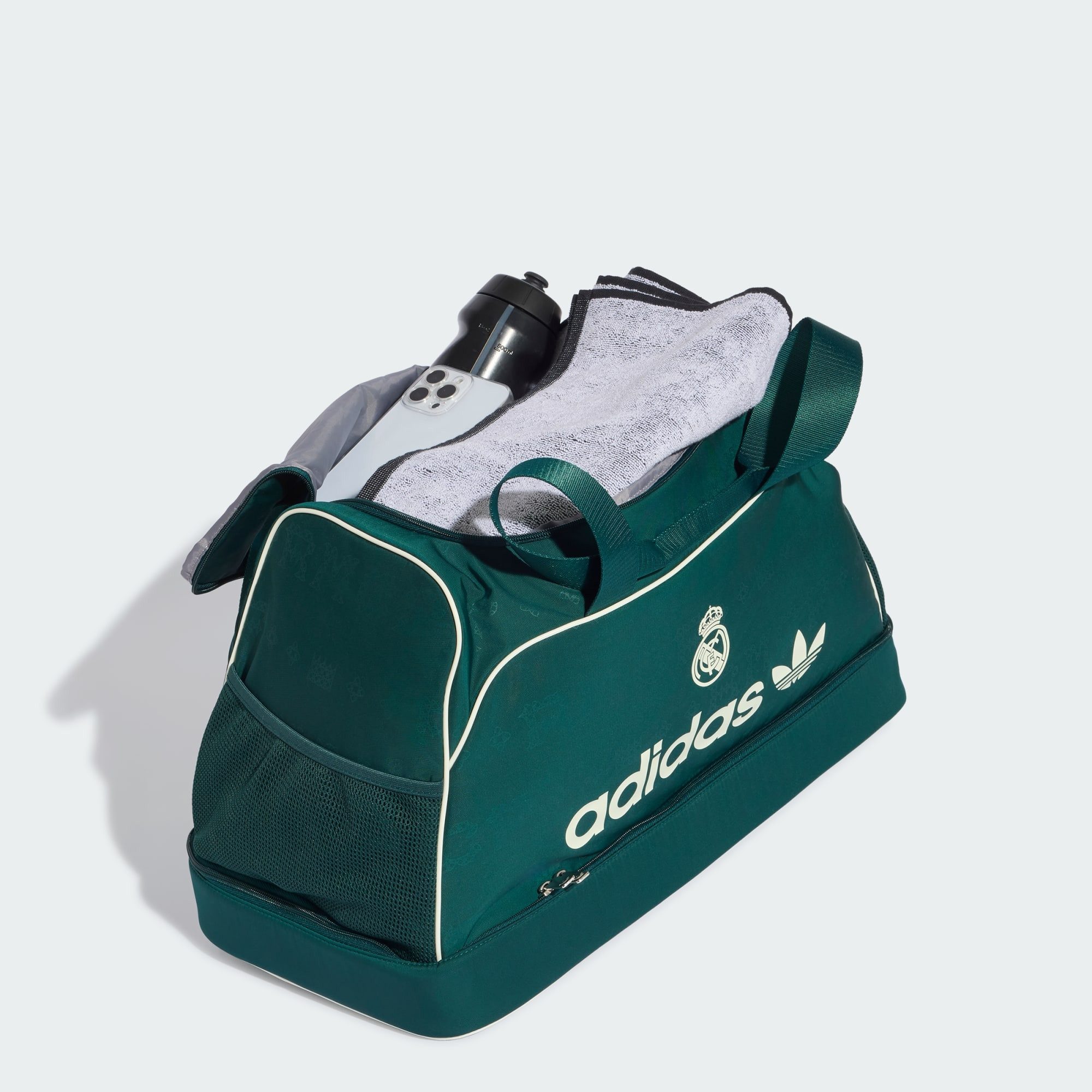 adidas Performance Reisetasche REAL MADRID ORI FUSSBALLTASCHE (1-tlg)