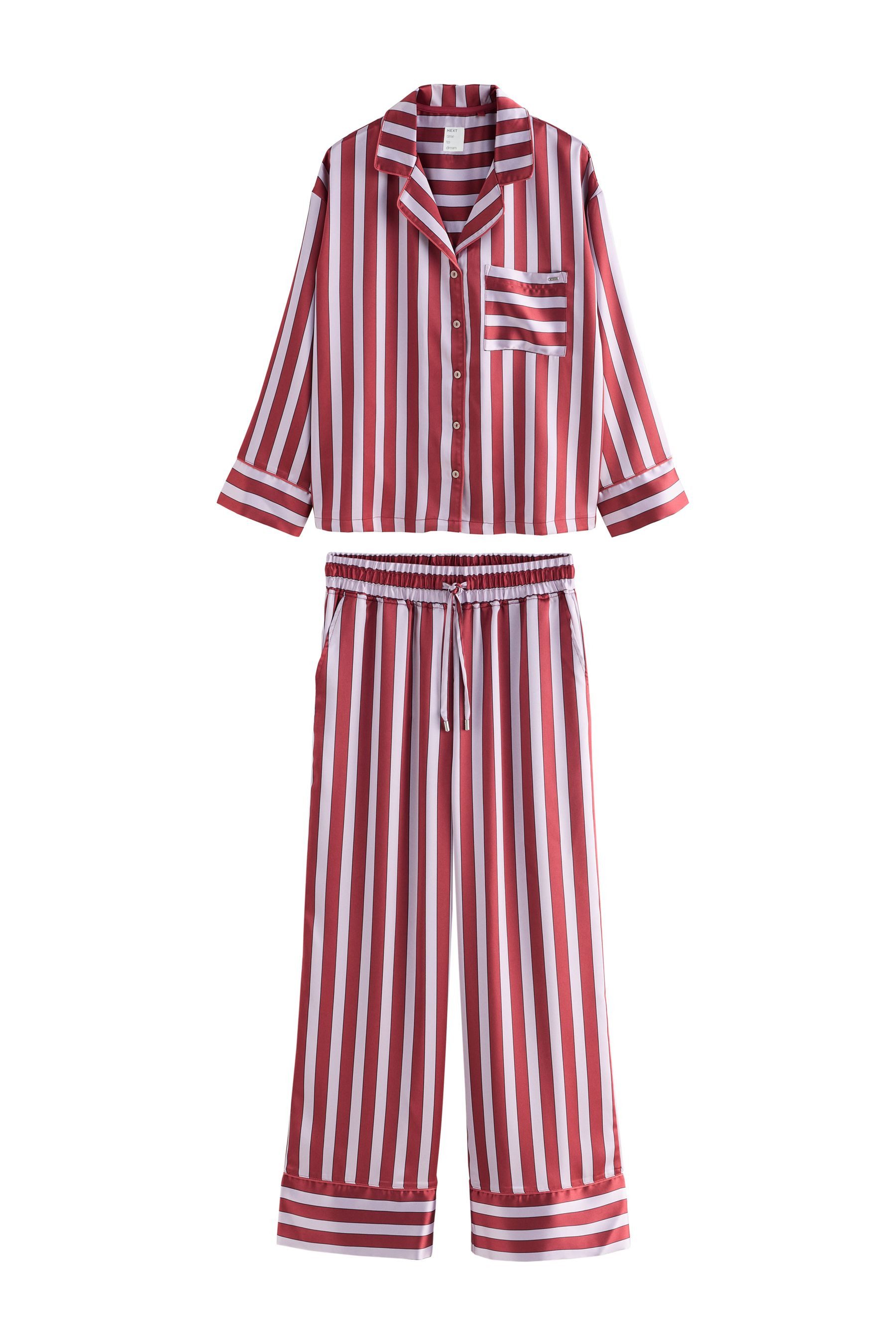 Pyjama Gestreifter Pyjama mit durchgehender Knopfleiste