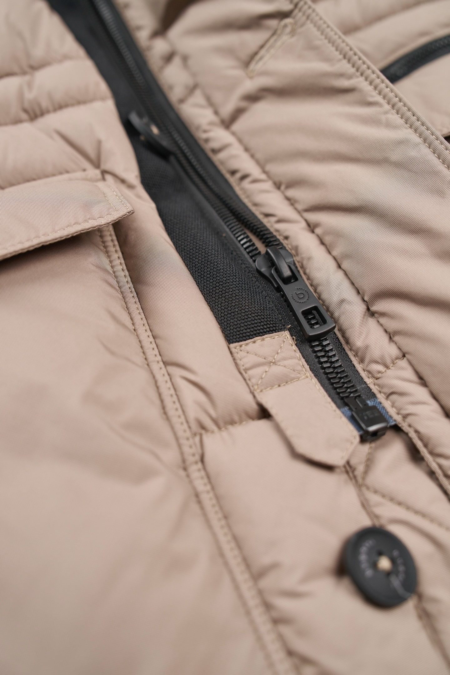 bugatti Kurzjacke mit Stehkragen
