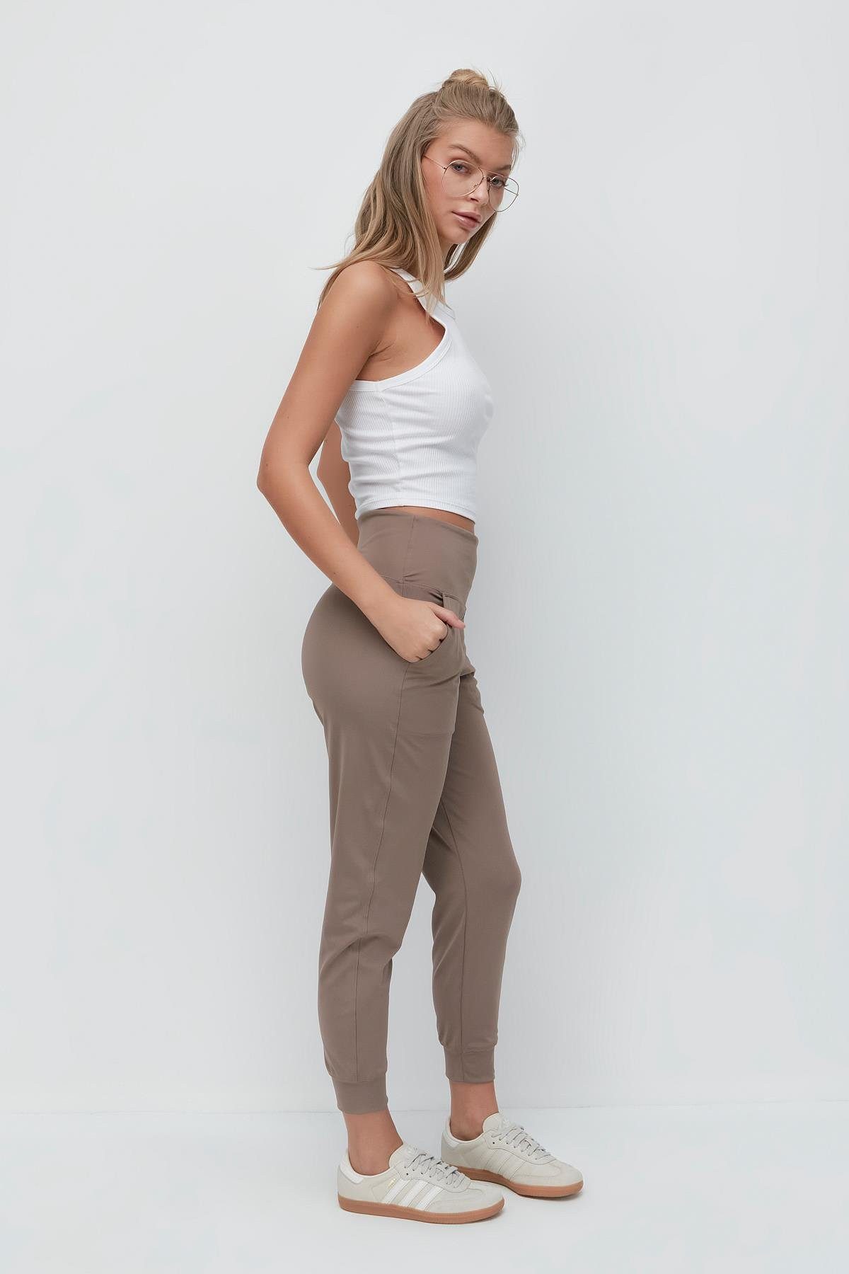 C&CITY Pyjamahose Hochtaillierte Jogger-Sweatpants mit Bündchen günstig online kaufen