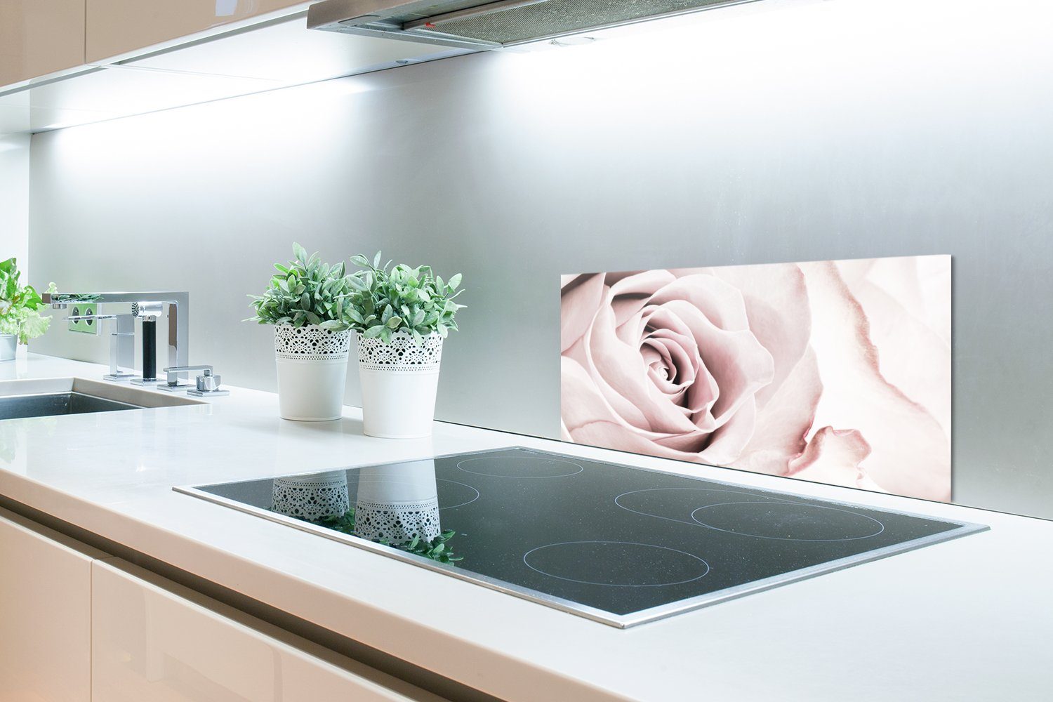 MuchoWow Küchenrückwand Wandschutz, Blumen cm, und - Botanisch, - - Fett Rosa (1-tlg), Schmutzflecken 60x30 Rose für Küchen gegen
