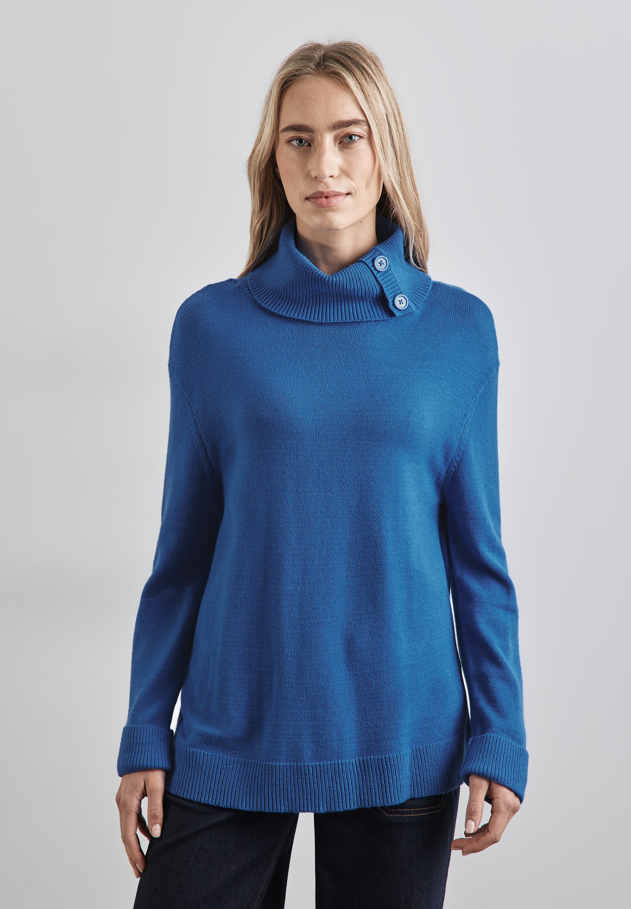 Rollkragenpullover