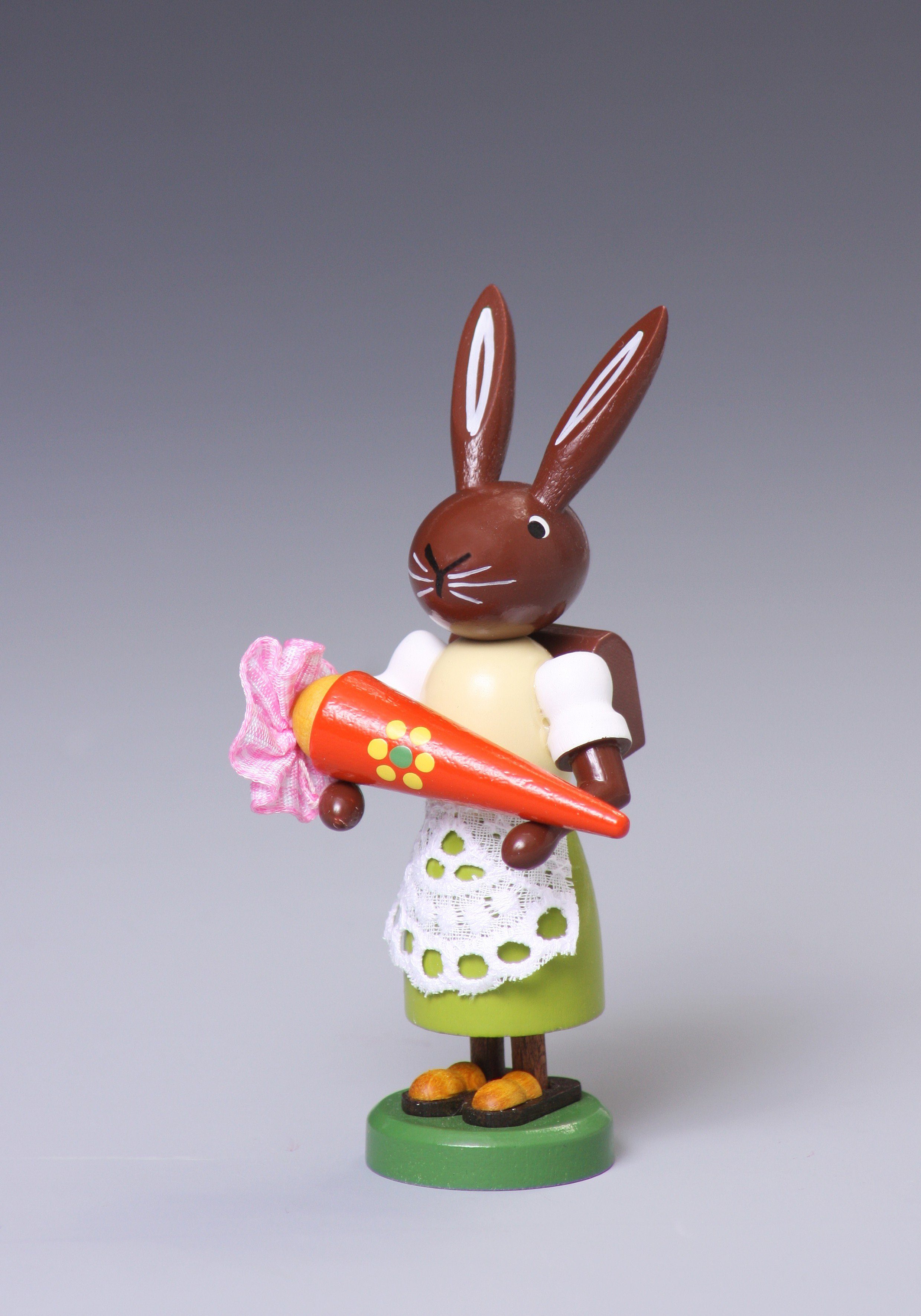 Osterhase Osterfigur Hase mit Zuckertüte Höhe ca 9 cm NEU, mit echten Stoffteilen | Osterhasen