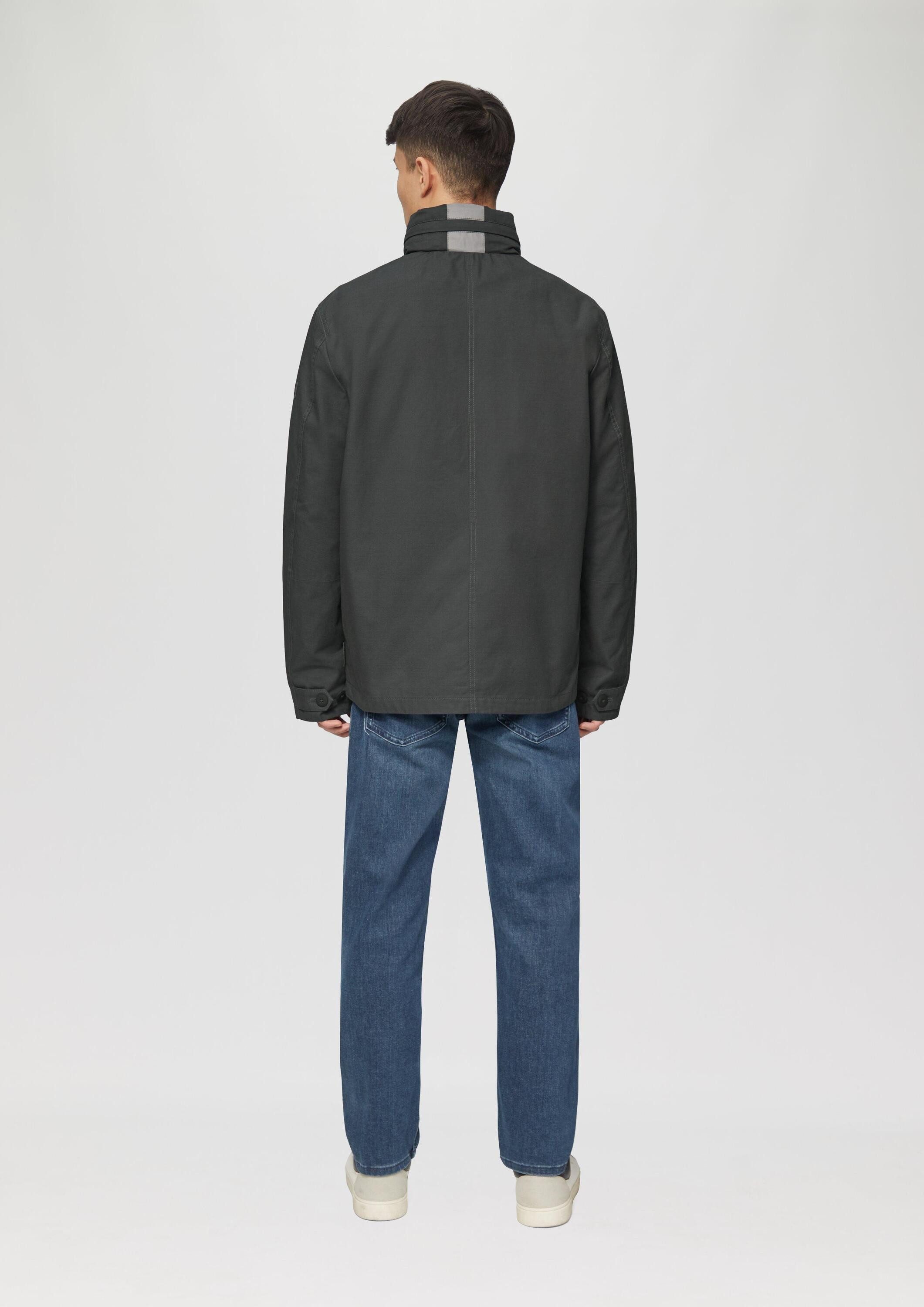 s.Oliver Funktionsjacke Outdoor-Jacke Jacke im Utility-Stil mit Kapuze im Kragen