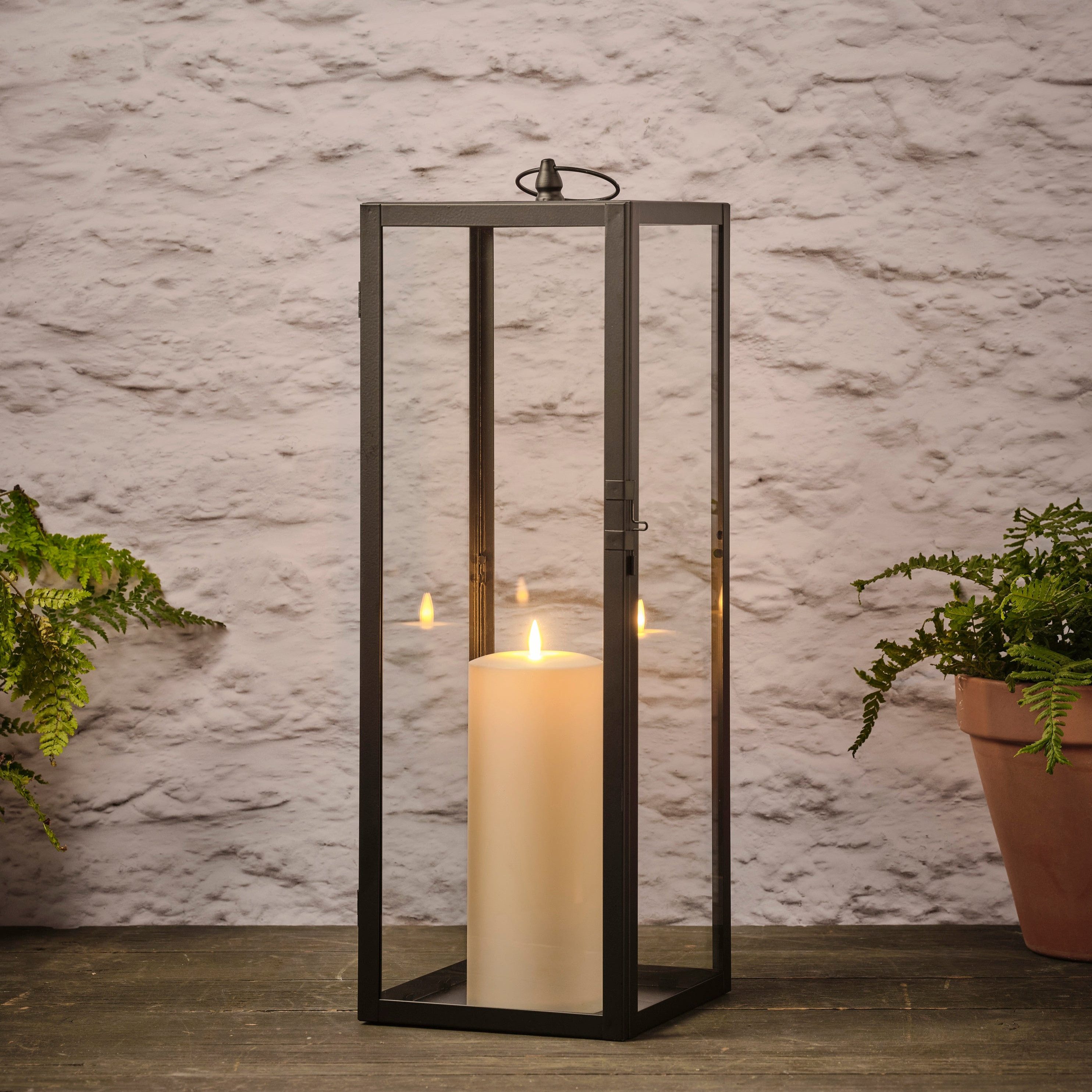 Lights4fun LED Laterne 60cm Bowen Gartenlaterne mit TruGlow® Outdoor Kerze mit Fernbedienung