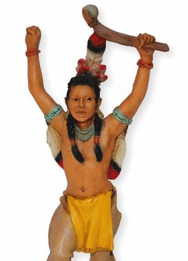 Castagna Dekofigur Dekofigur Native American Massasoit H 24 cm Wasamegin Gelbe Feder mit Kopfschmuck stehend auf Holzstamm Castagna