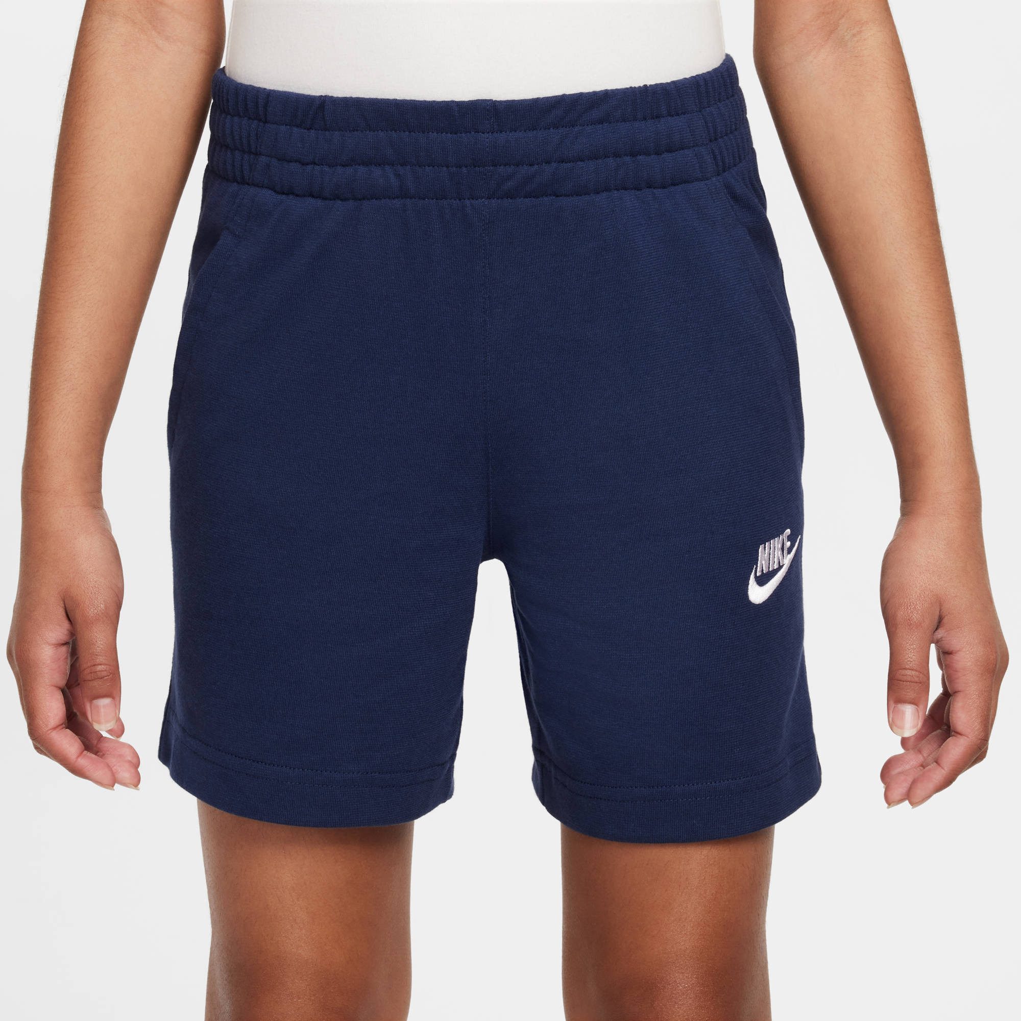 Nike Sportswear Trainingsshorts K NSW CLUB KNIT SHORT 6IN LBR aus Baumwolle, mit elastischem Bund, in den Größen XS bis XL